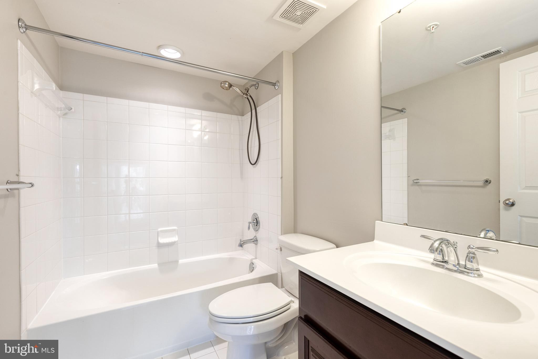 RED RUN VILLA - Residential Lease