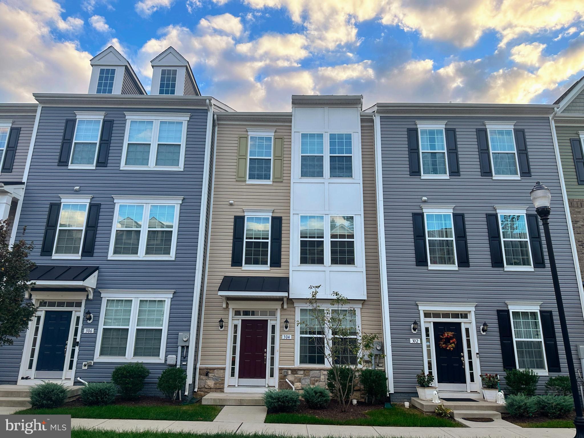 SPRING BANK - Residential Lease