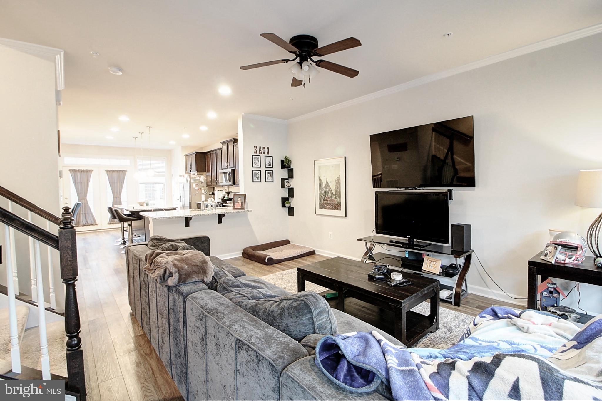 SPRING BANK - Residential Lease