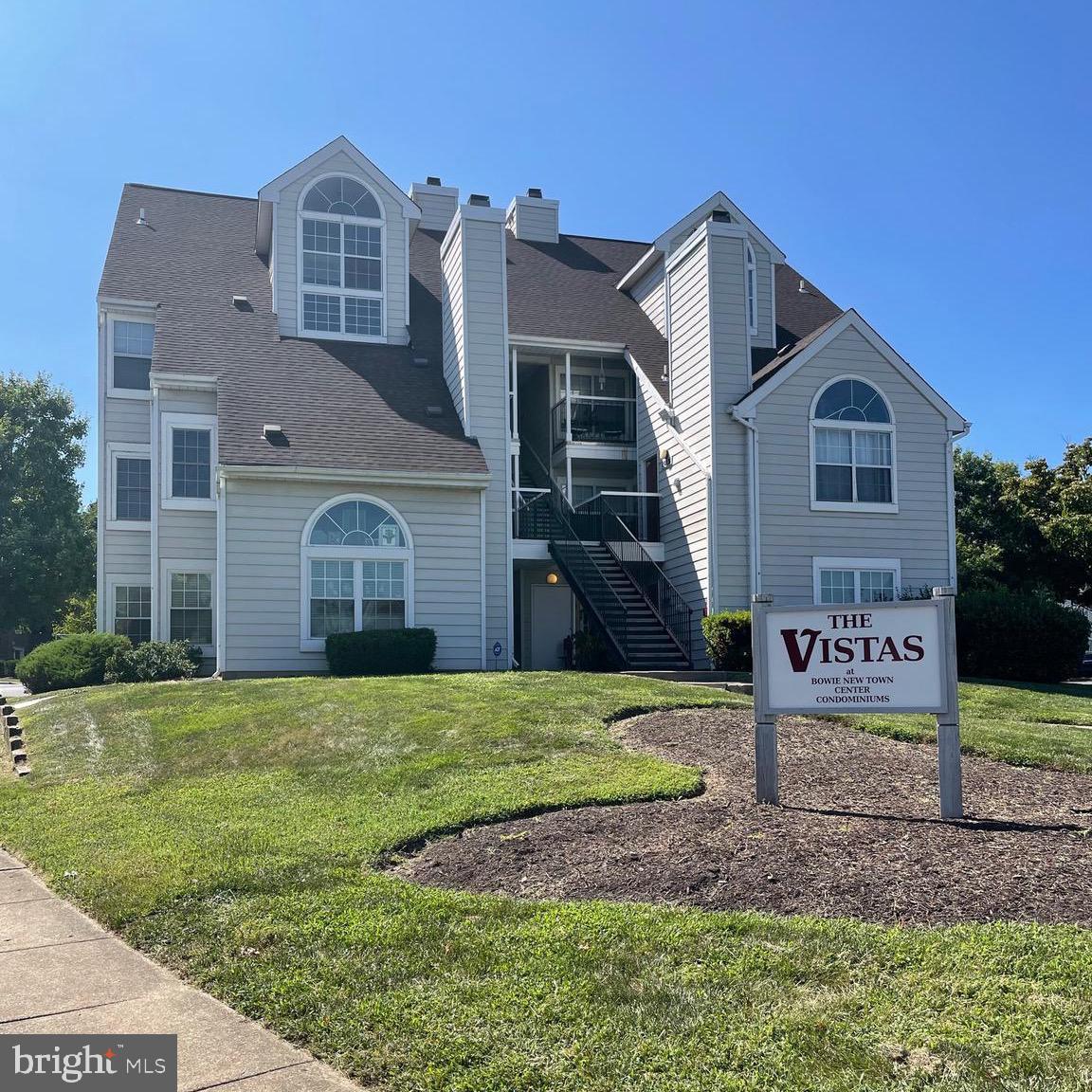 THE VISTAS - Residential