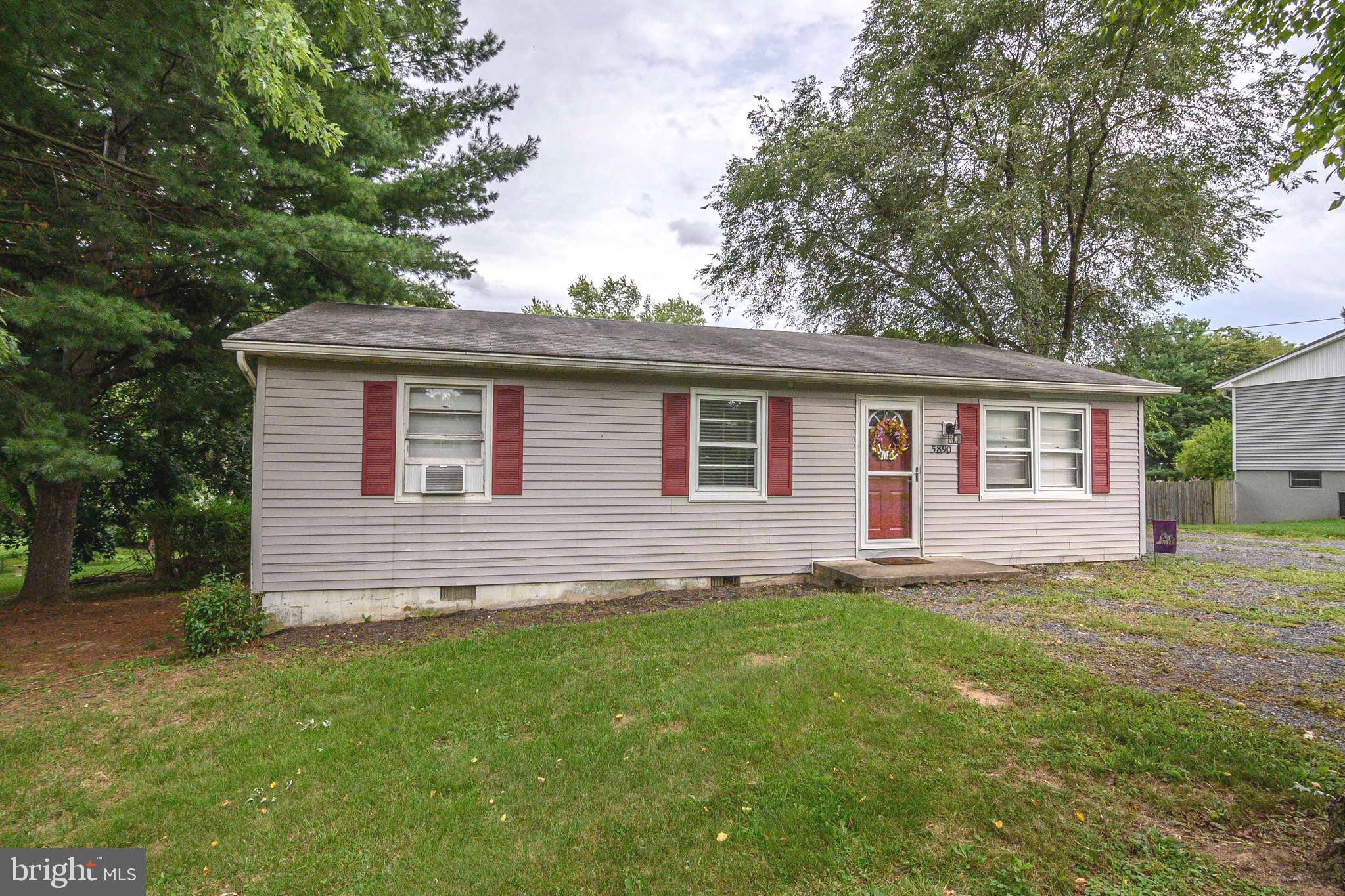 DUTCH LANE - Residential