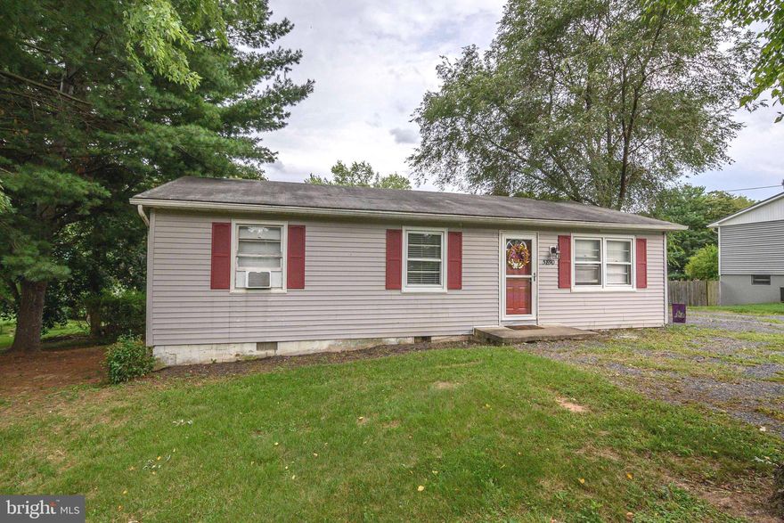 Great first time home buyer or investment property.  Well maintained Rambler in the heart of Mount Jackson. Walk to shopping and downtown. Newer laminate flooring in main living areas and new carpet in one bedroom.  All bedrooms with lighted ceiling fans. Most plugs/switches/thermostats have been replaced.   New HWH in 2020. Beautiful 3rd bedroom w/new paint, shiplap wall and carpet!  Efficient electric baseboard heat and 3 window AC units (2 new) keep this adorable house comfortable year round!  Great lot with a huge back yard and a custom deck to enjoy the peacefulness of the neighborhood and all that this great location has to offer!! High Speed Internet, Cable TV, public water, sewer and trash pickup.  Easy to show.