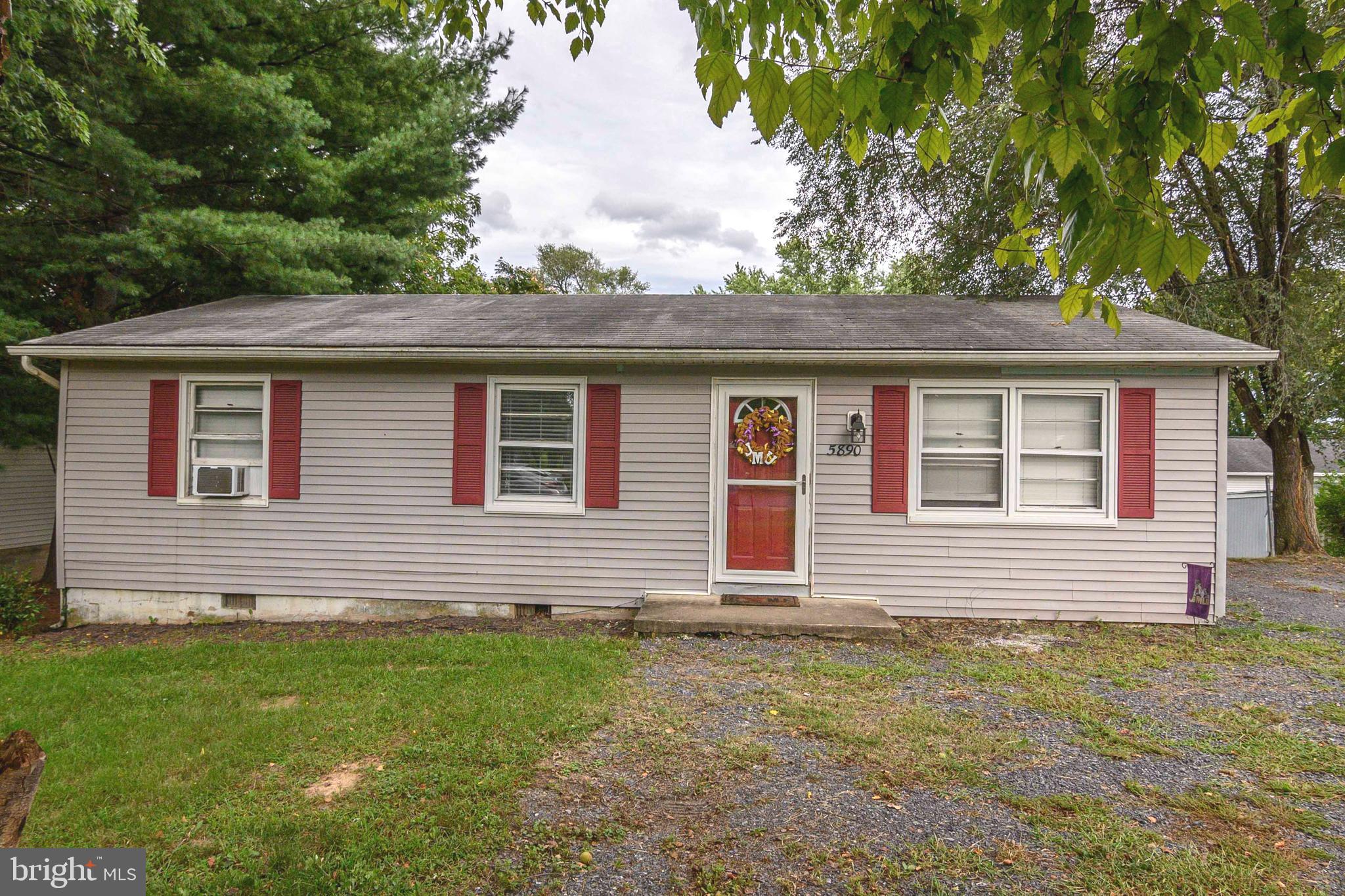 DUTCH LANE - Residential