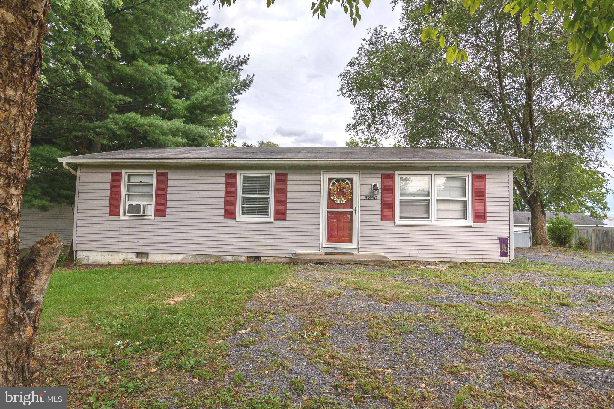 DUTCH LANE - Residential