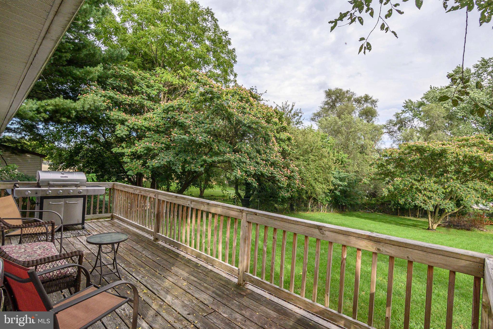 DUTCH LANE - Residential