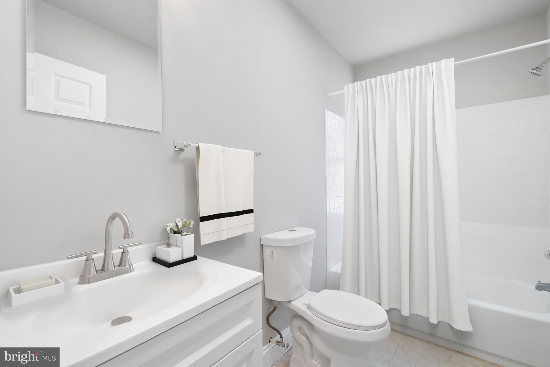 MILTON-MONTFORD - Residential