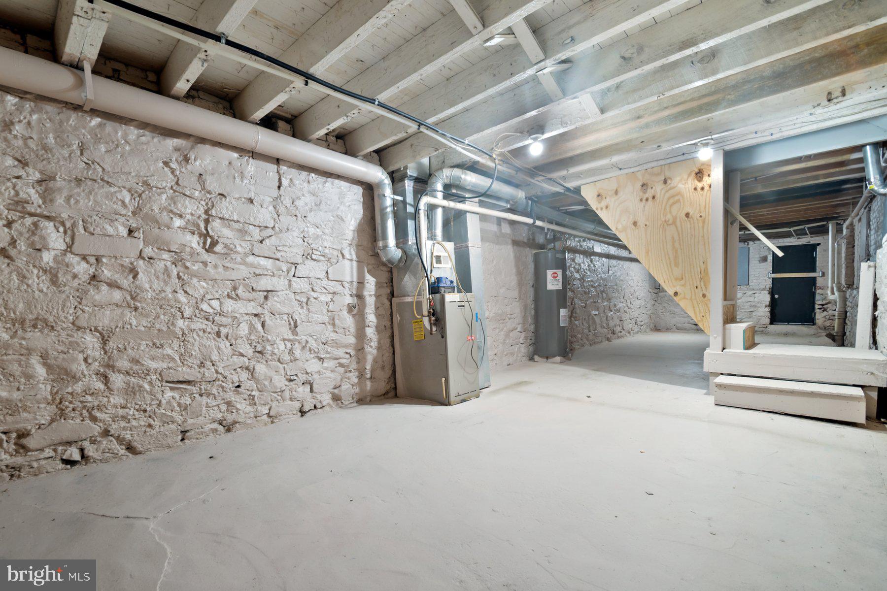 MILTON-MONTFORD - Residential