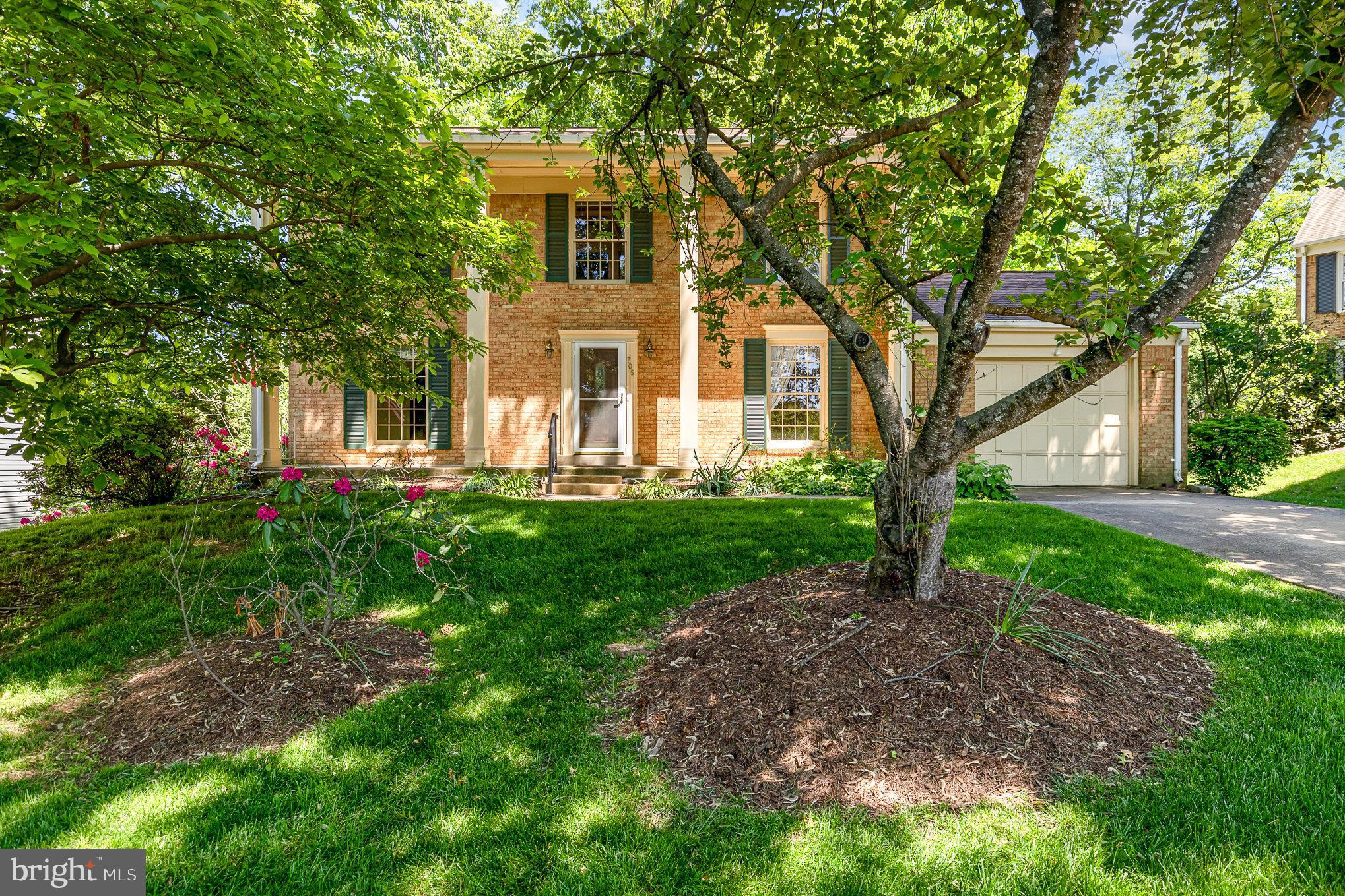 SOMERSET - Residential