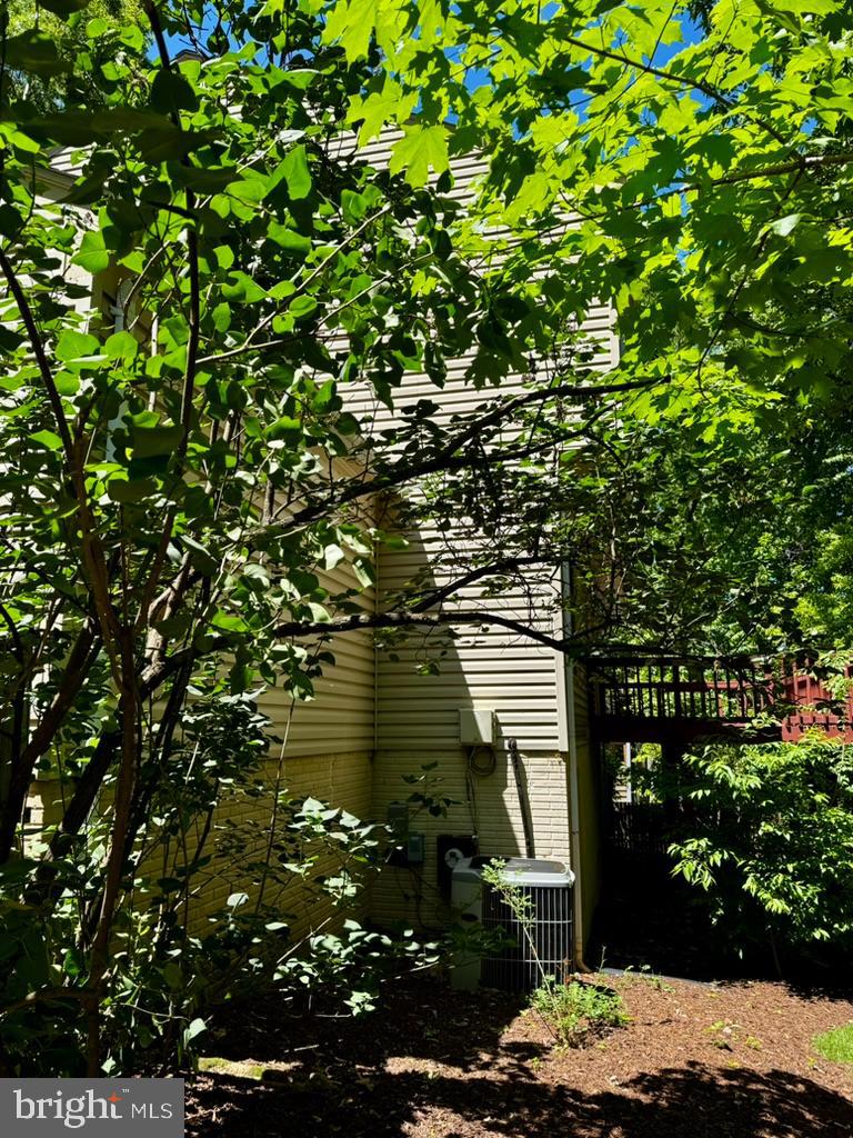 SOMERSET - Residential