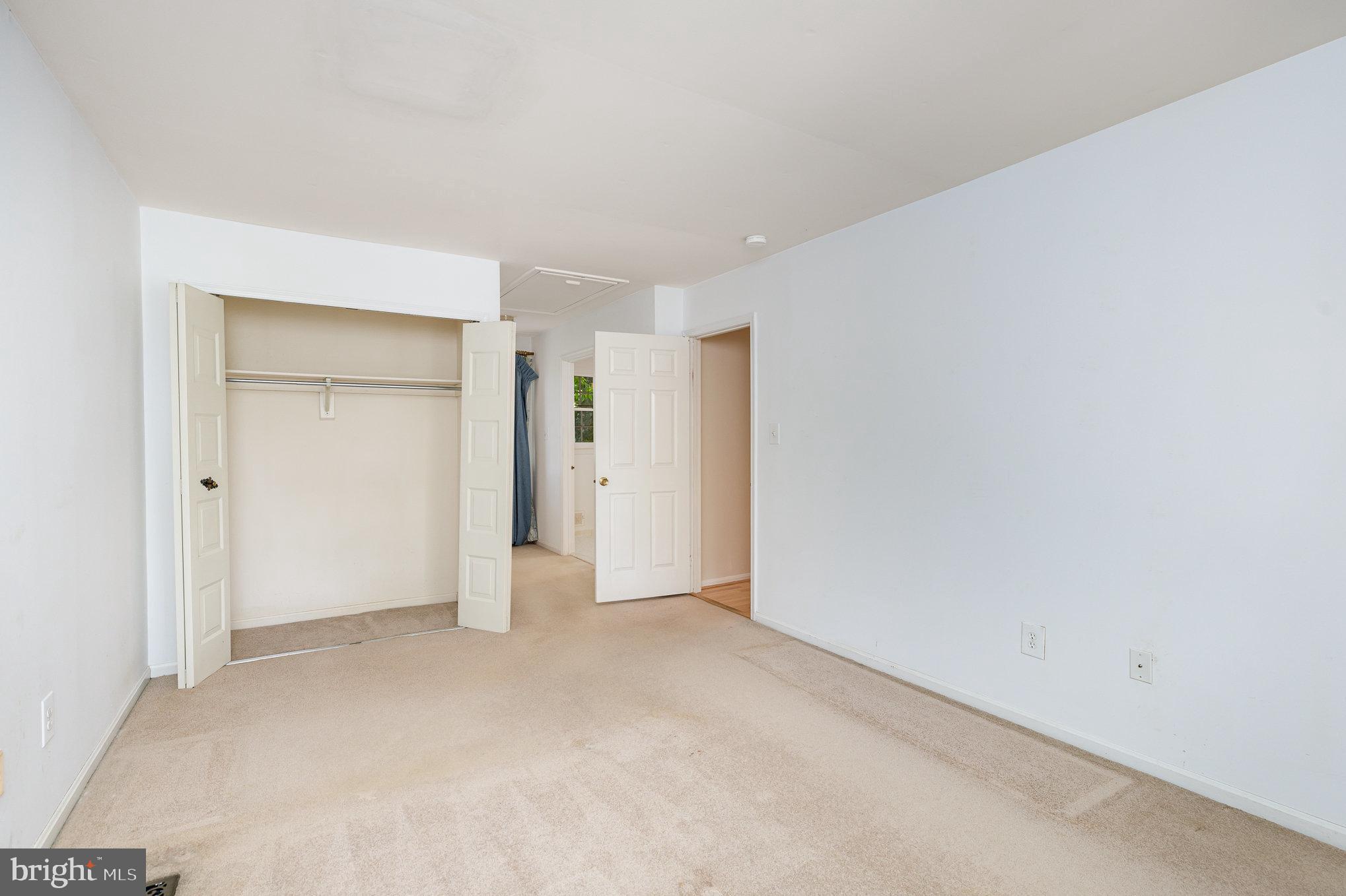 SOMERSET - Residential