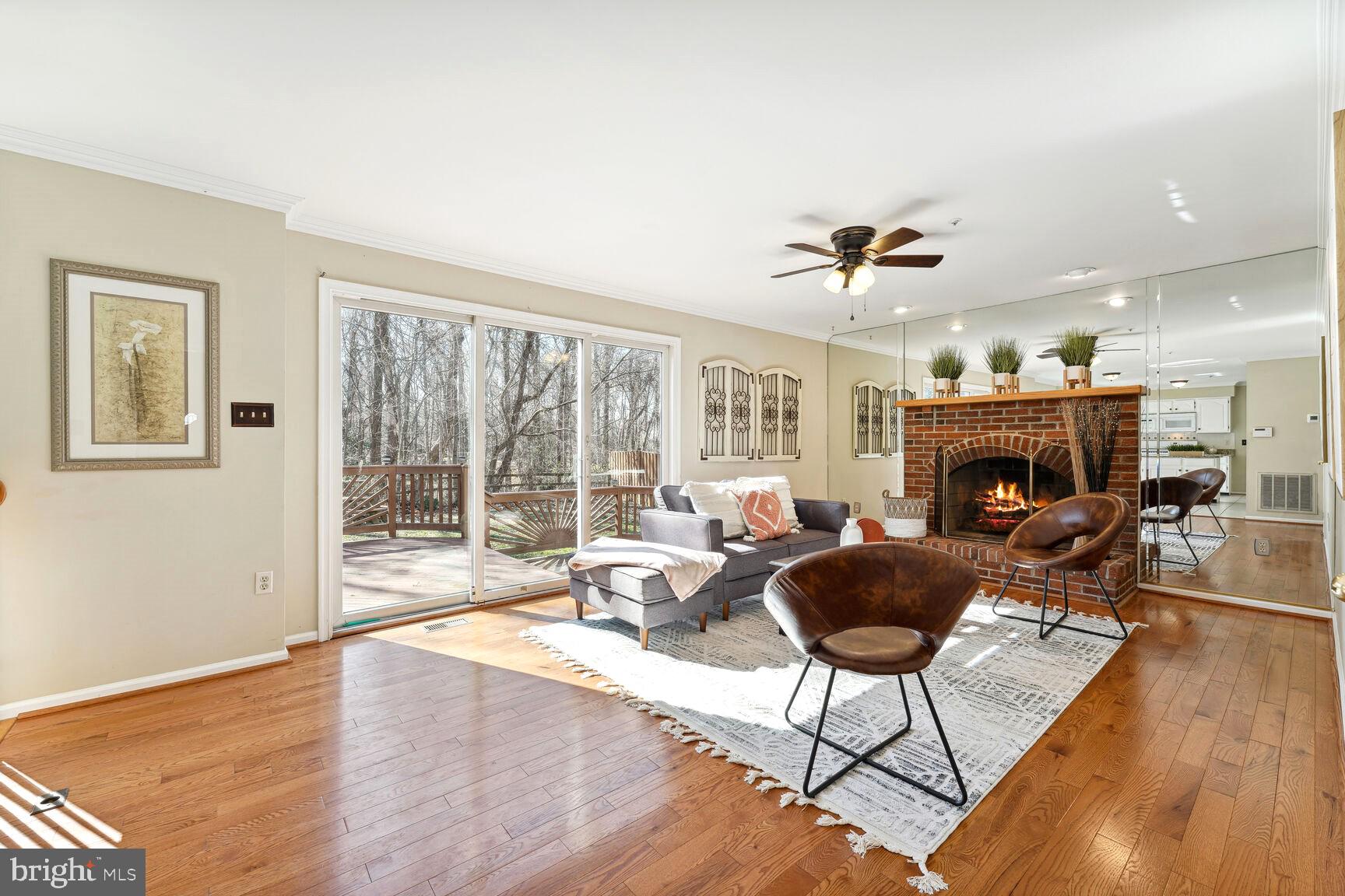 SIMMONS ACRES - Residential