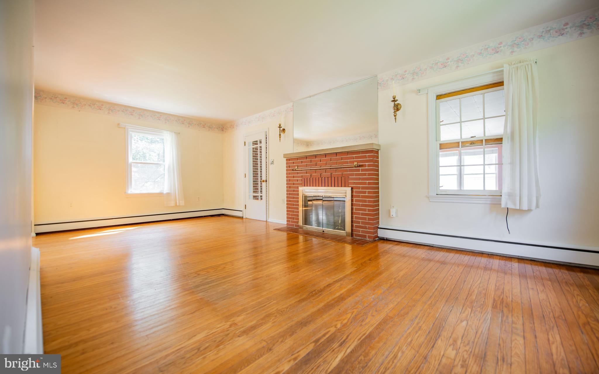 1228 PARK AVE