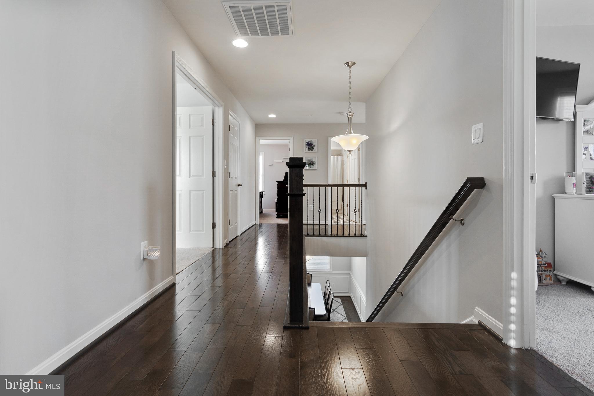 CLOVERLY FOREST - Residential