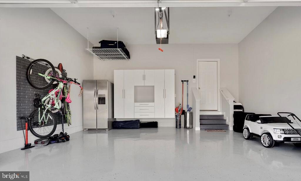 CLOVERLY FOREST - Residential