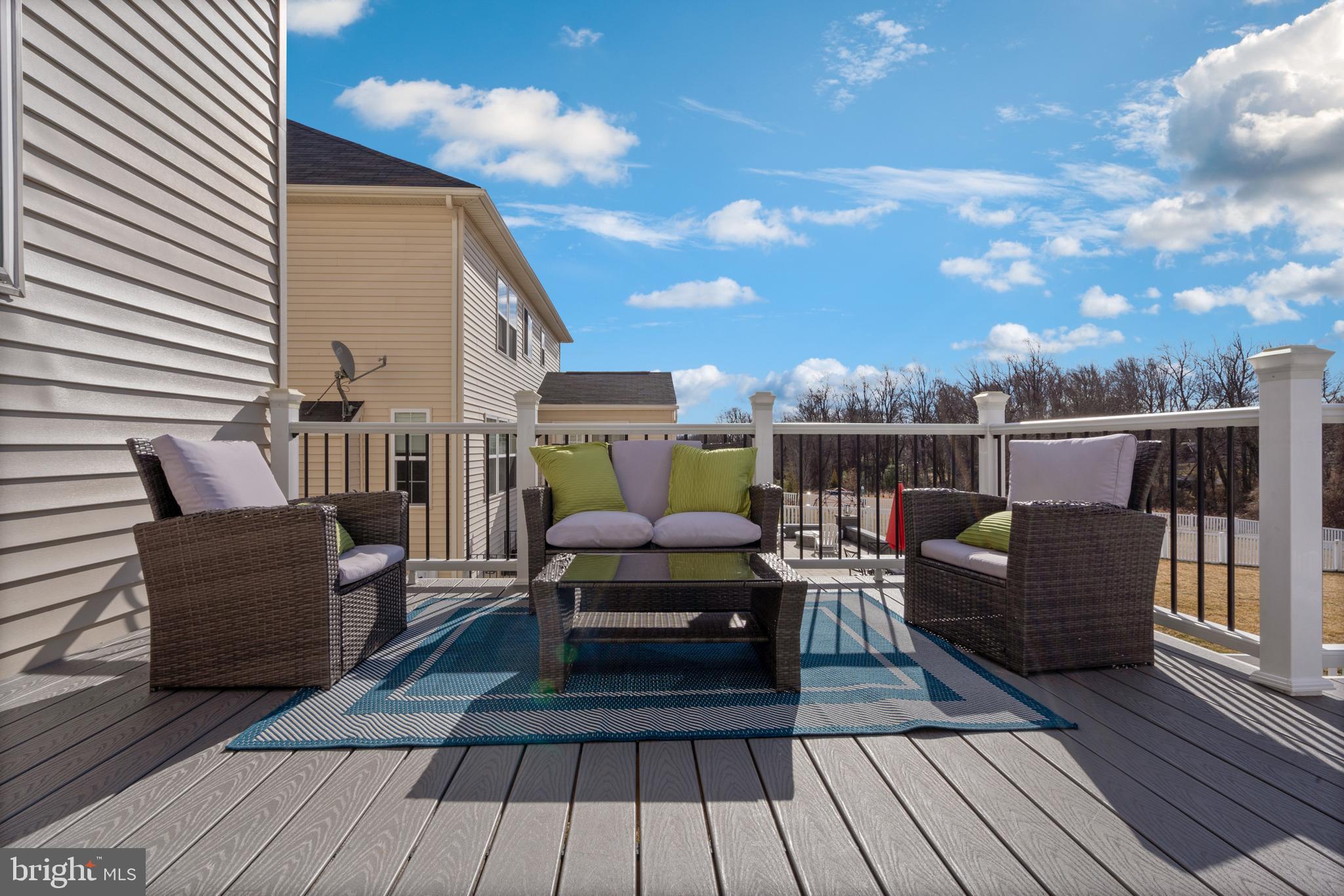 CLOVERLY FOREST - Residential