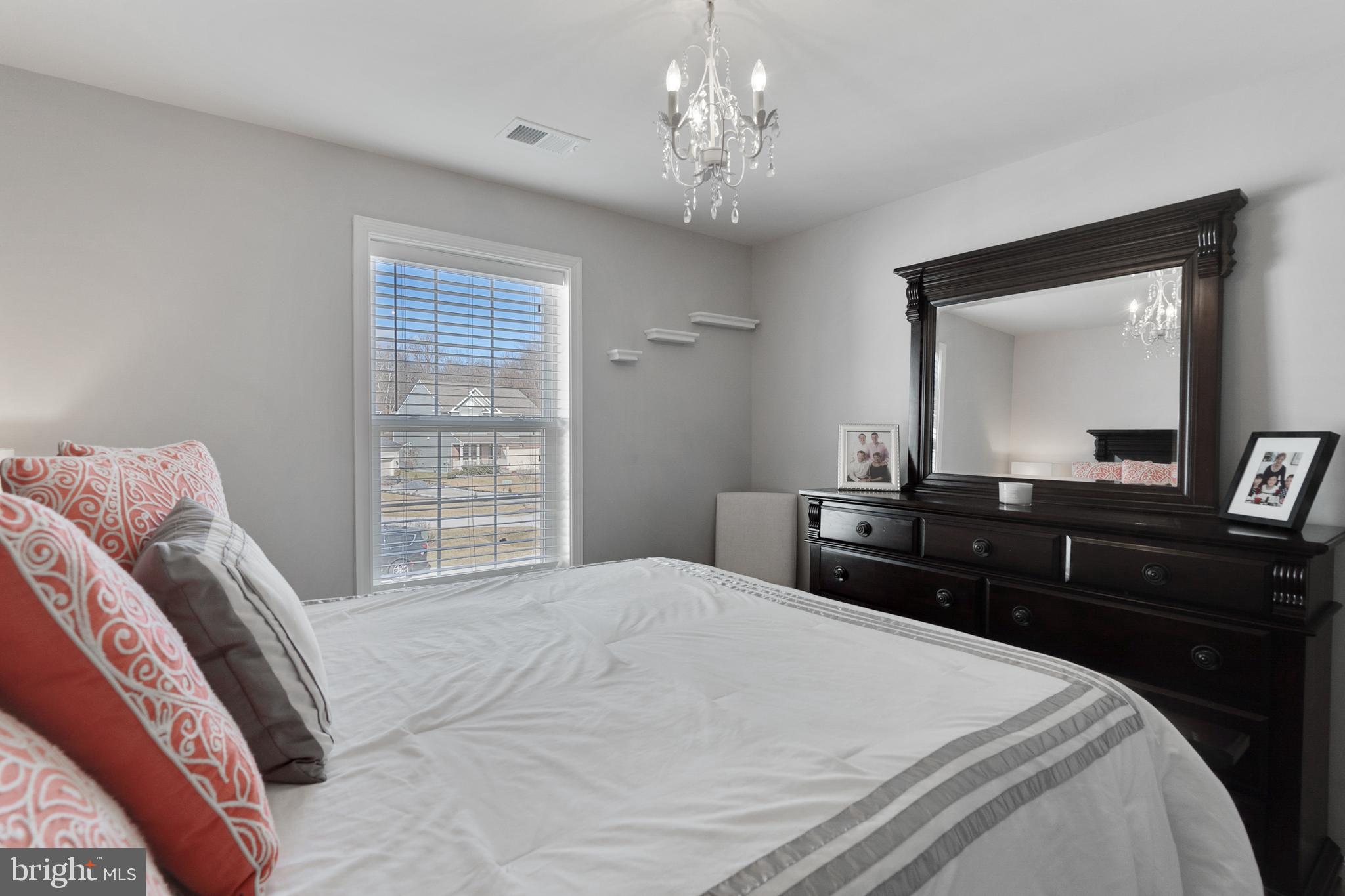 CLOVERLY FOREST - Residential