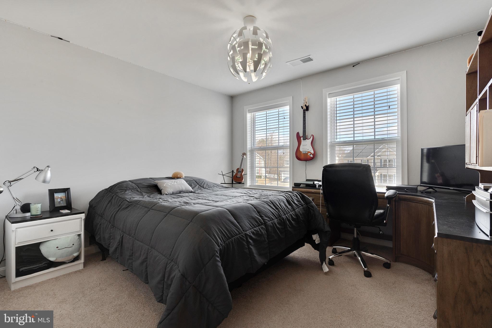 CLOVERLY FOREST - Residential