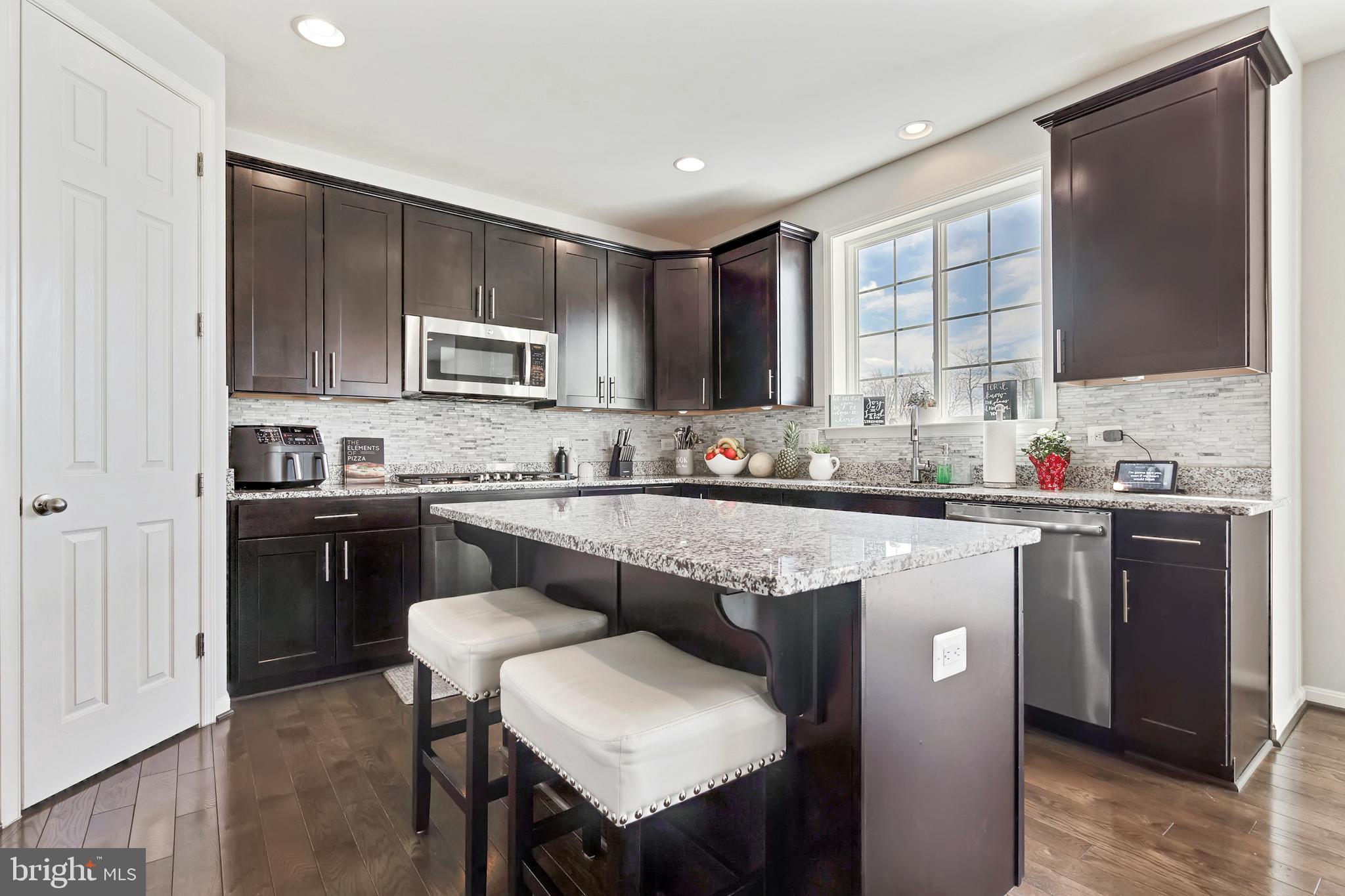 CLOVERLY FOREST - Residential