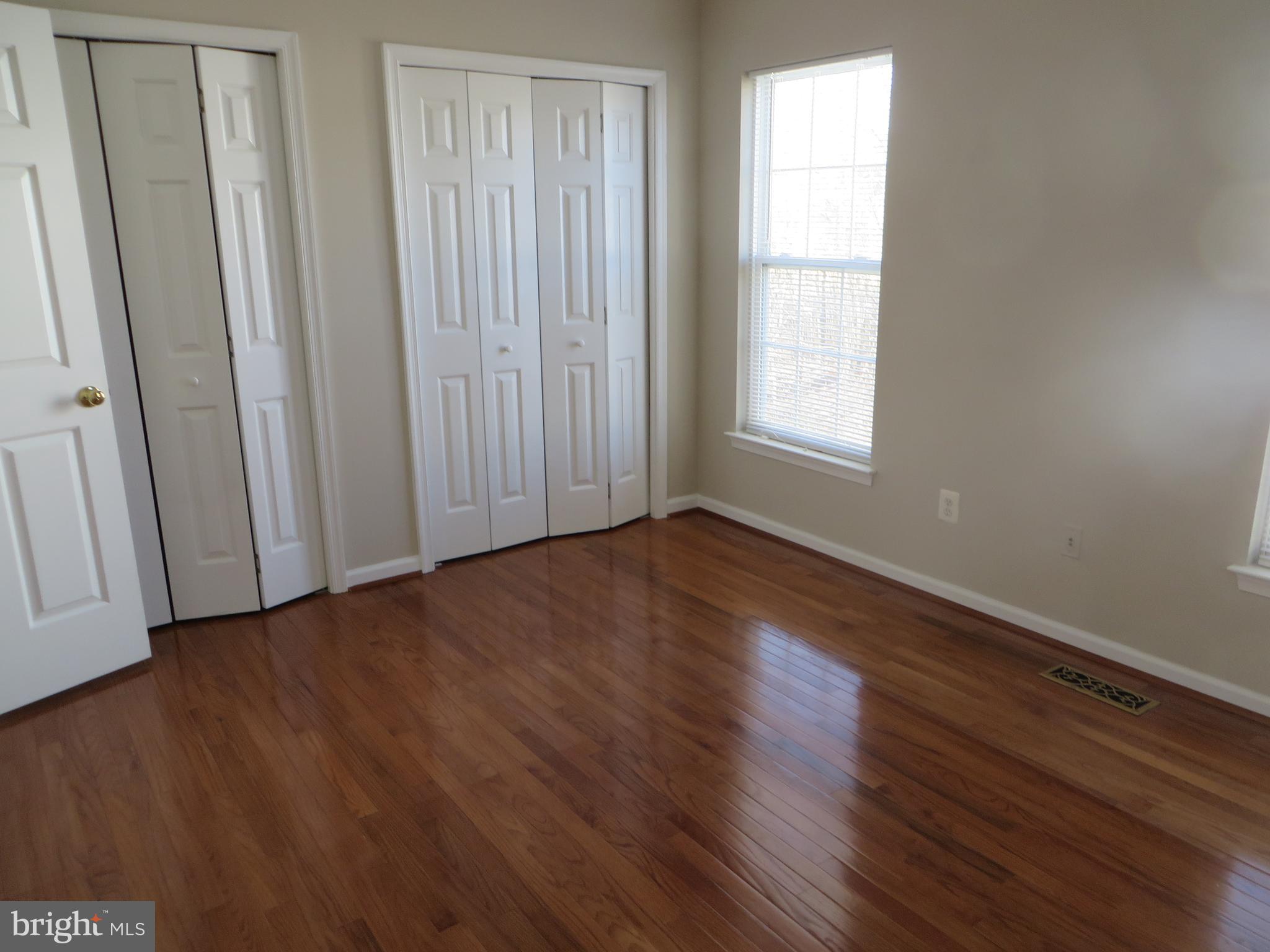 GREENWOOD - Residential Lease