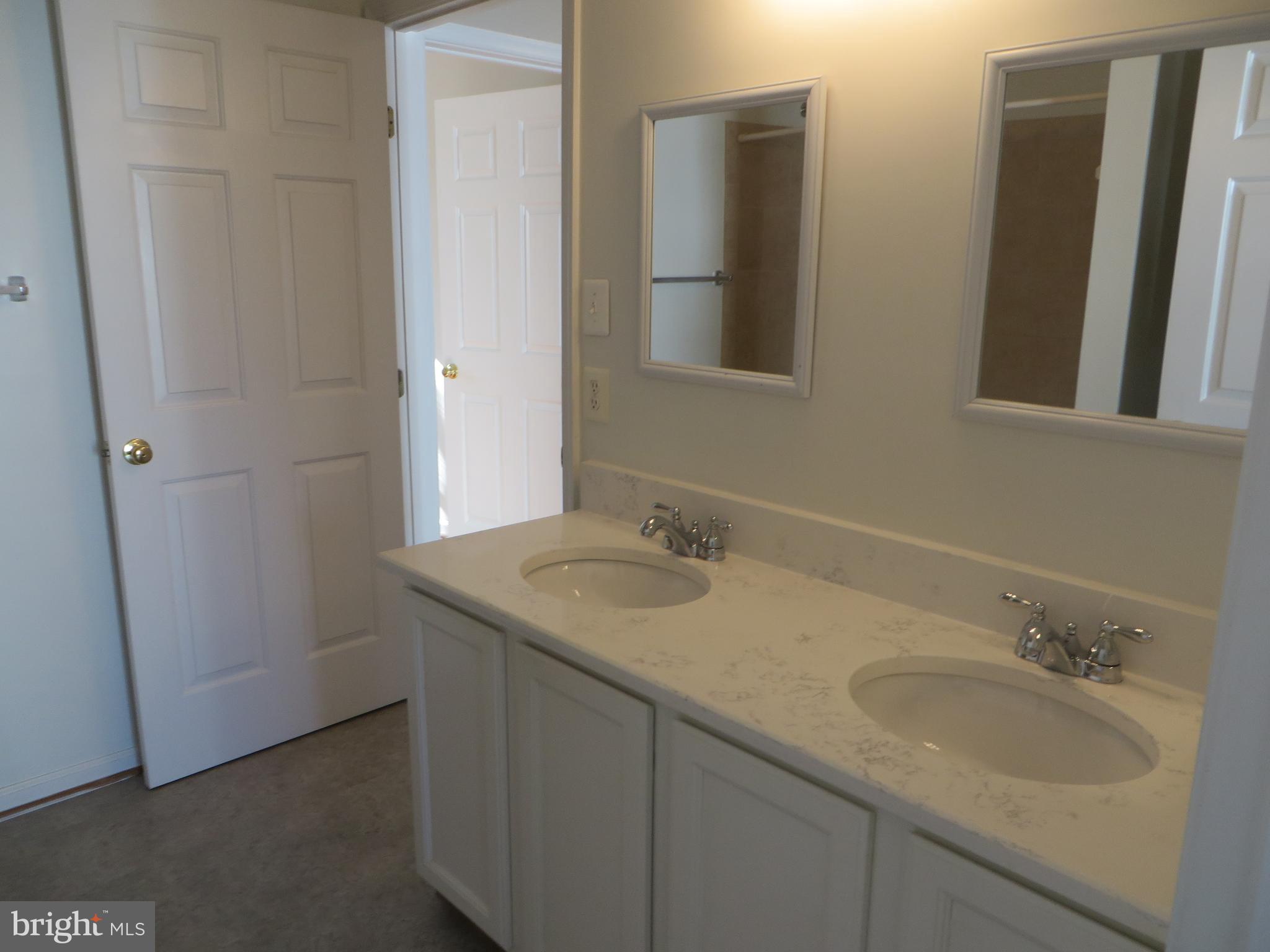 GREENWOOD - Residential Lease