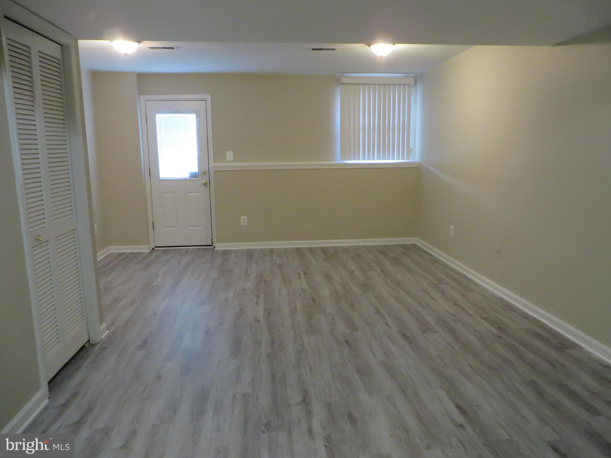 GREENWOOD - Residential Lease