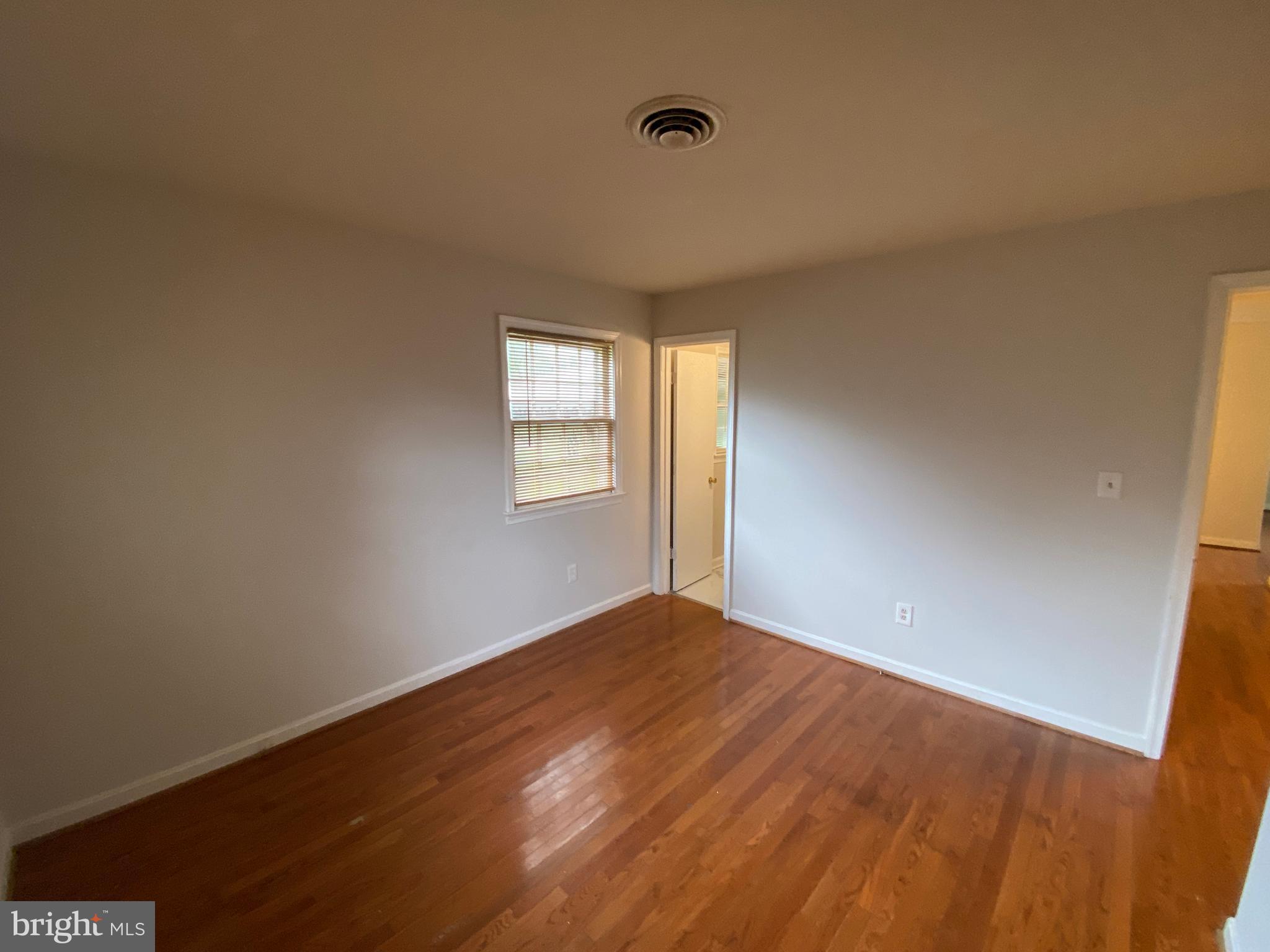 BELLEVUE COURT - Residential Lease