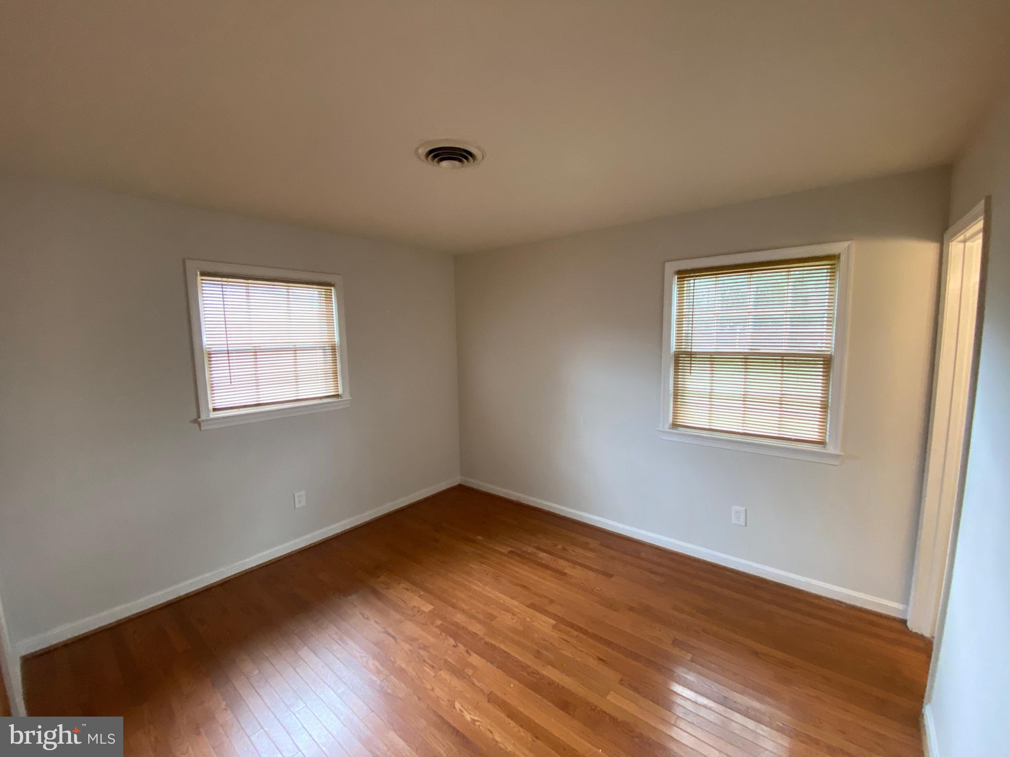 BELLEVUE COURT - Residential Lease