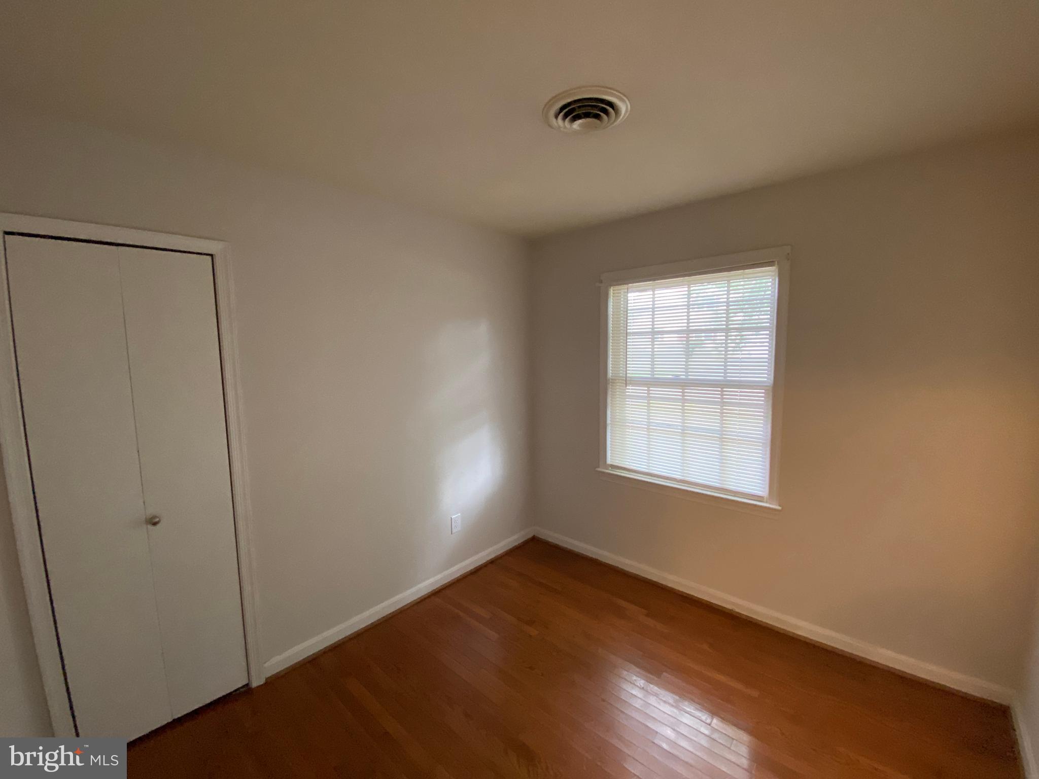 BELLEVUE COURT - Residential Lease