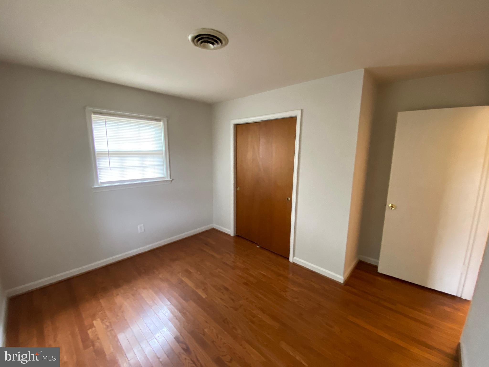 BELLEVUE COURT - Residential Lease