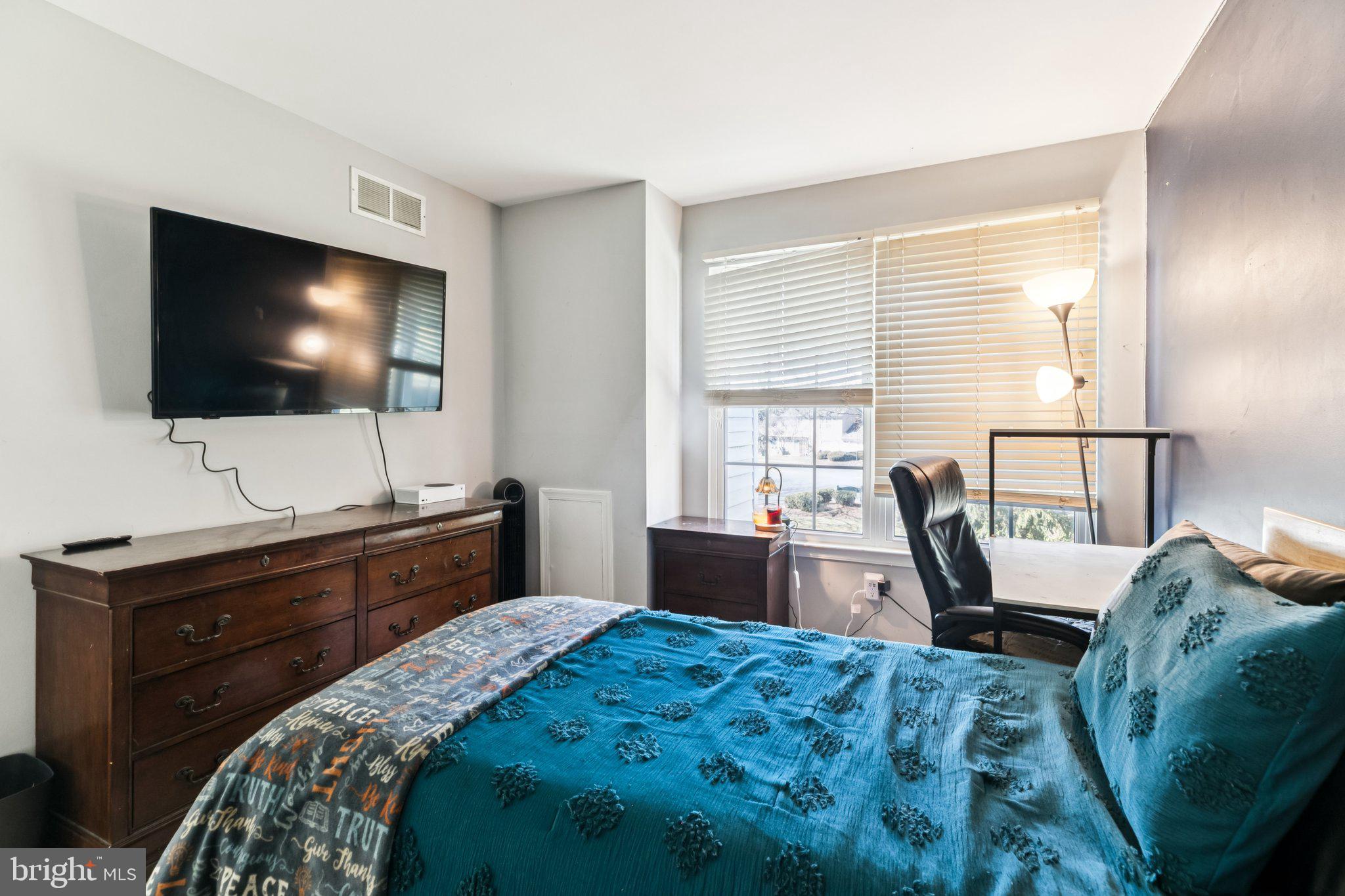 GWYNEDD POINTE - Residential