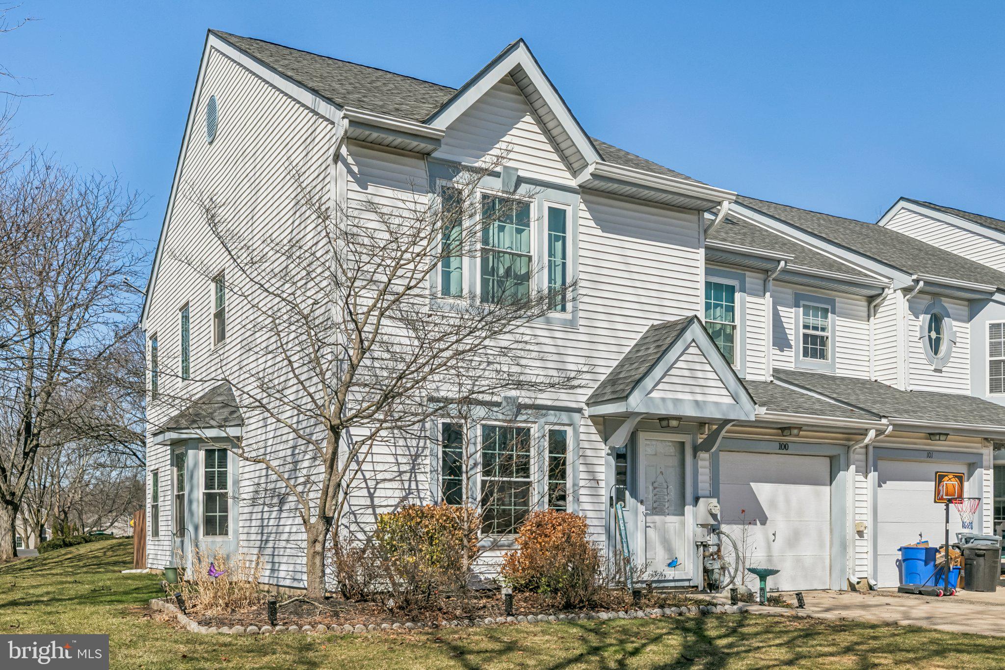 GWYNEDD POINTE - Residential