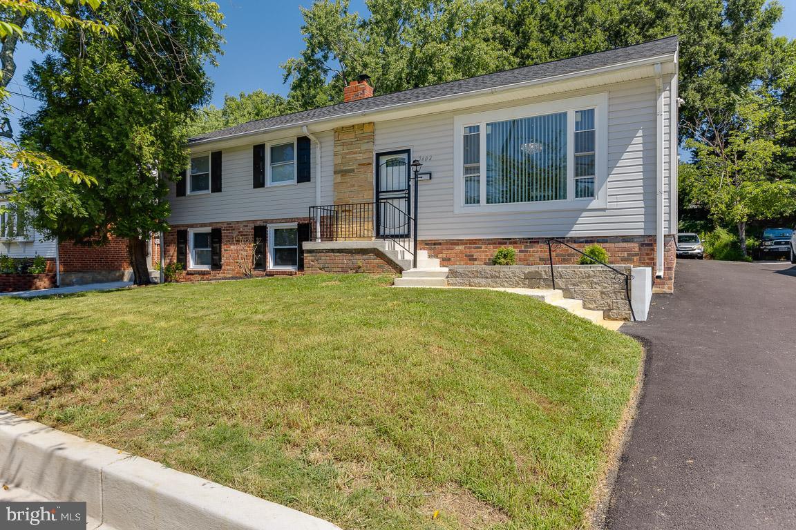 GREENBRIAR - Residential