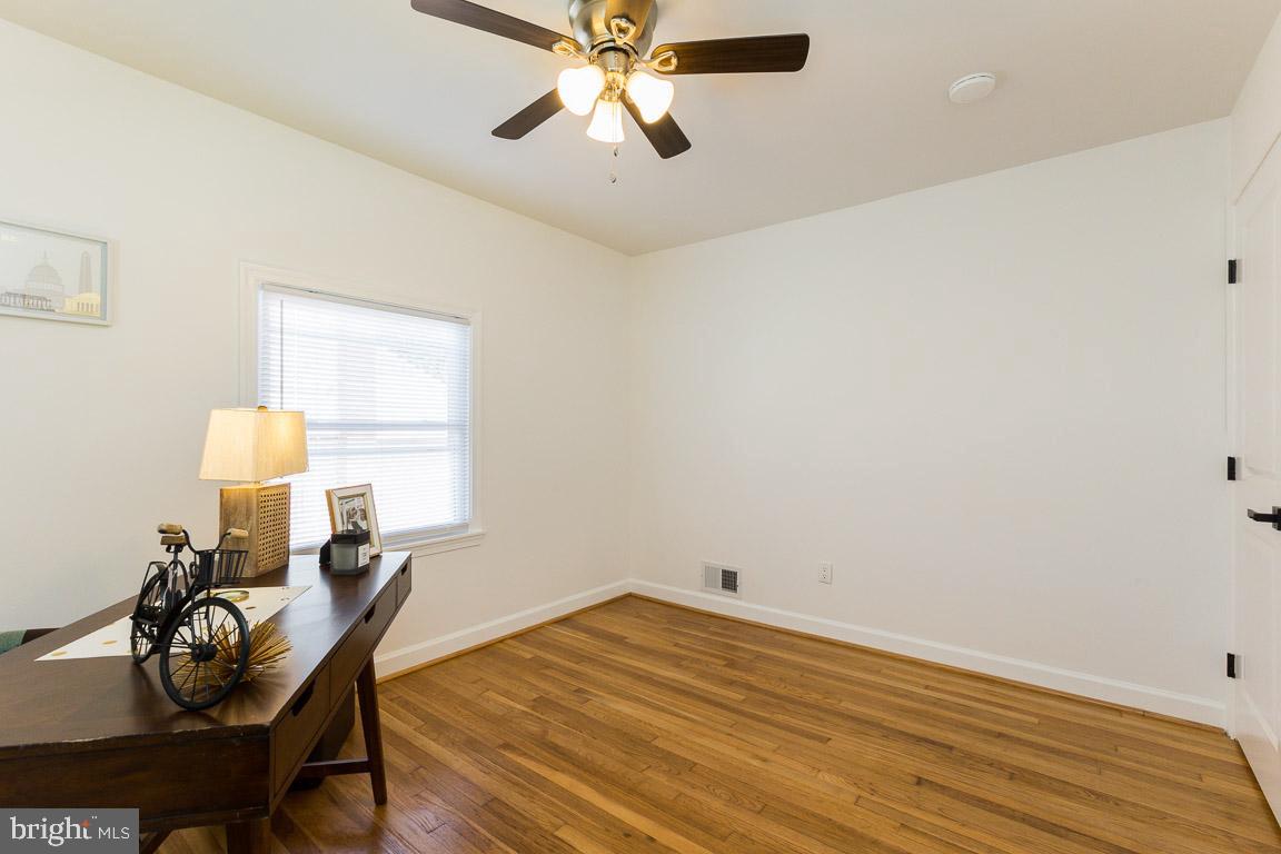 GREENBRIAR - Residential