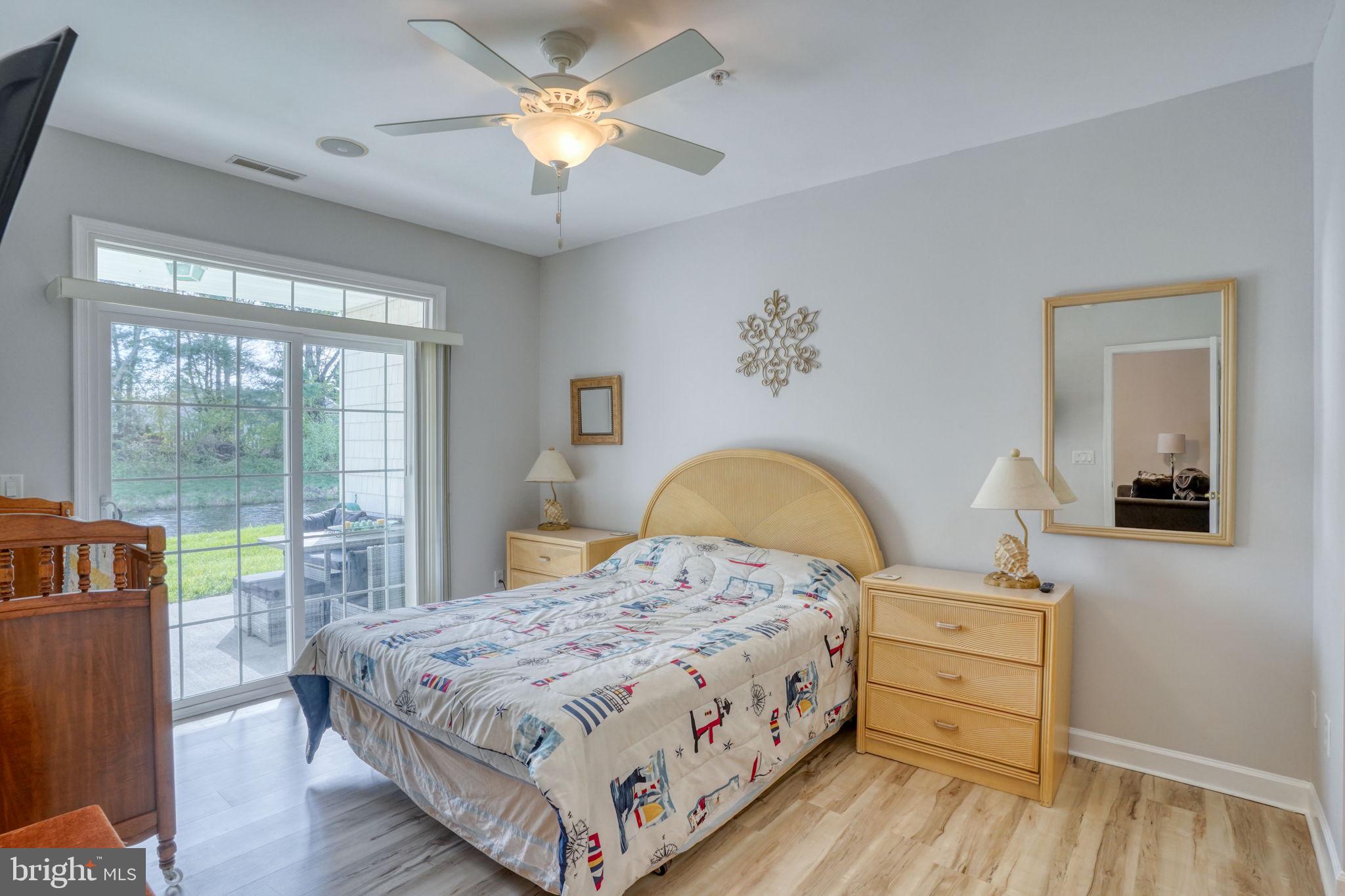 SUMMERLYN - Residential