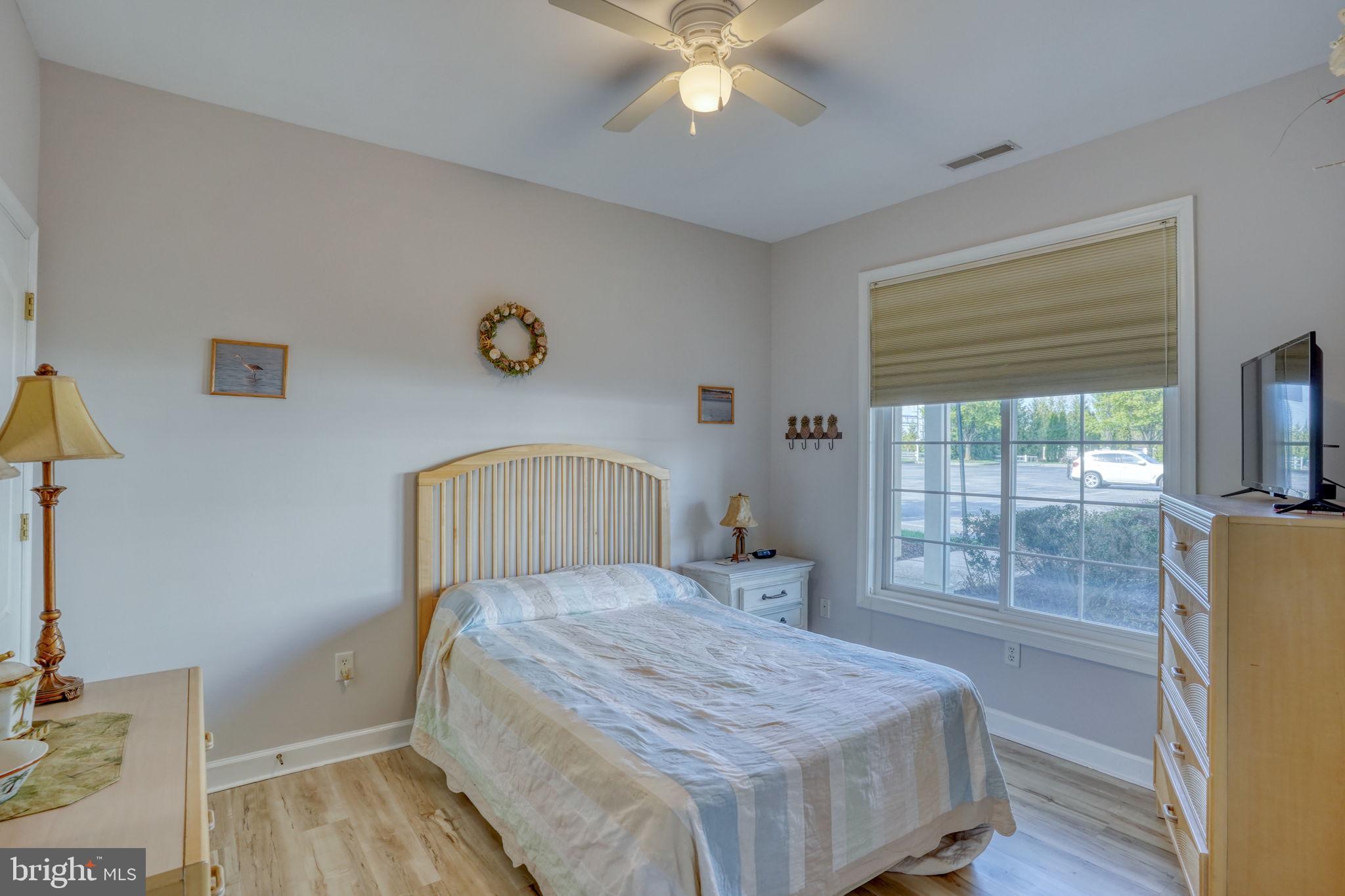 SUMMERLYN - Residential