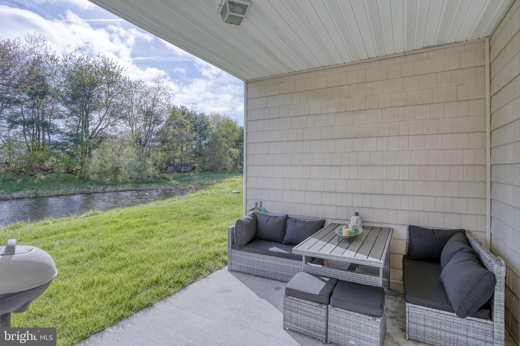SUMMERLYN - Residential