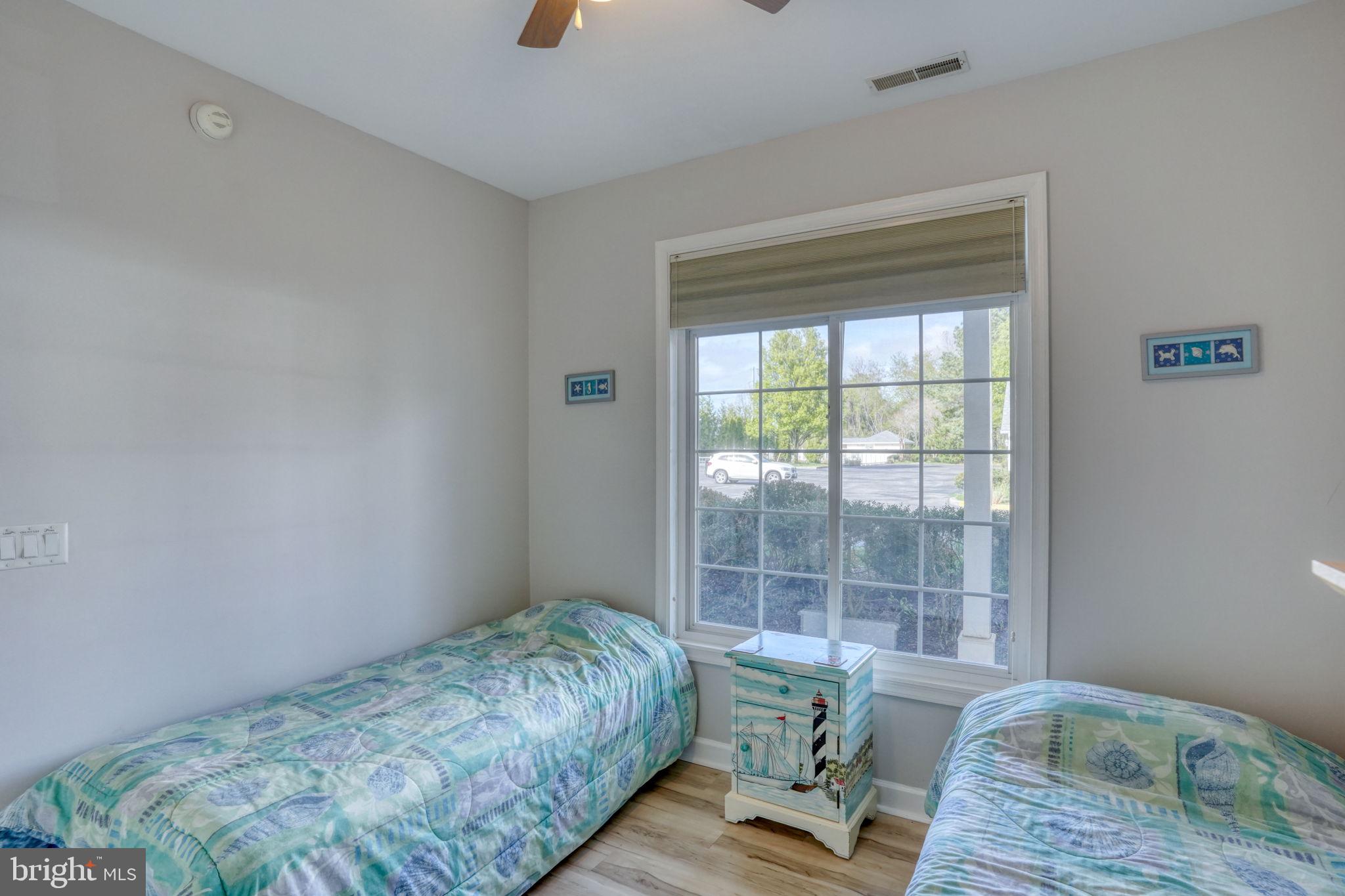 SUMMERLYN - Residential