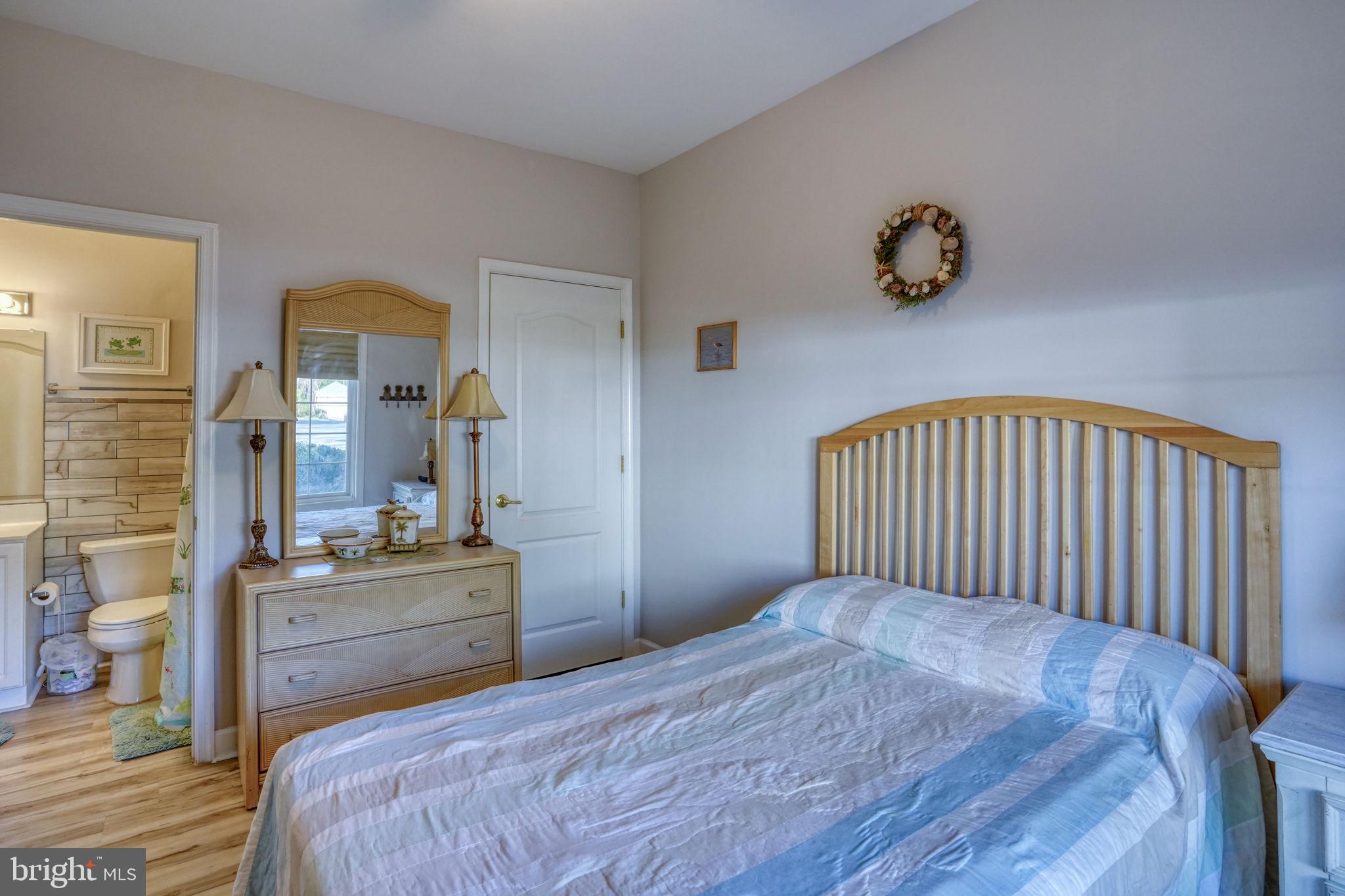 SUMMERLYN - Residential