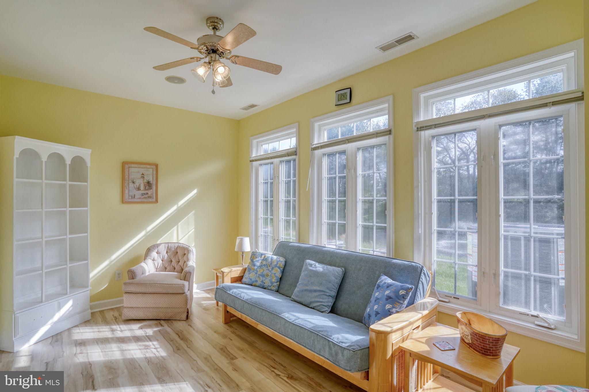 SUMMERLYN - Residential