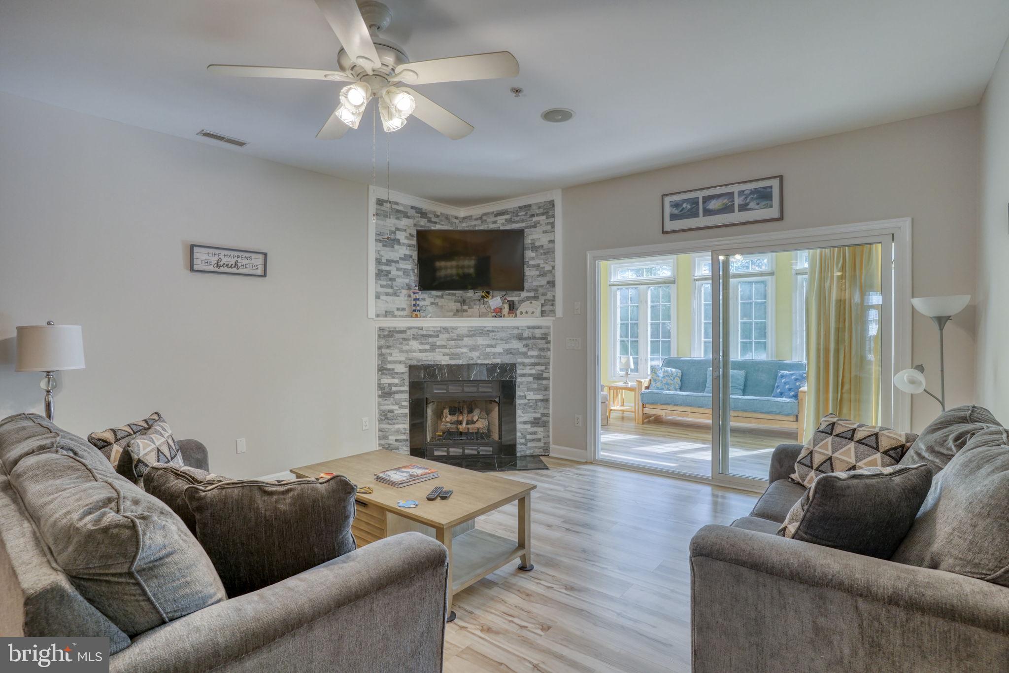 SUMMERLYN - Residential