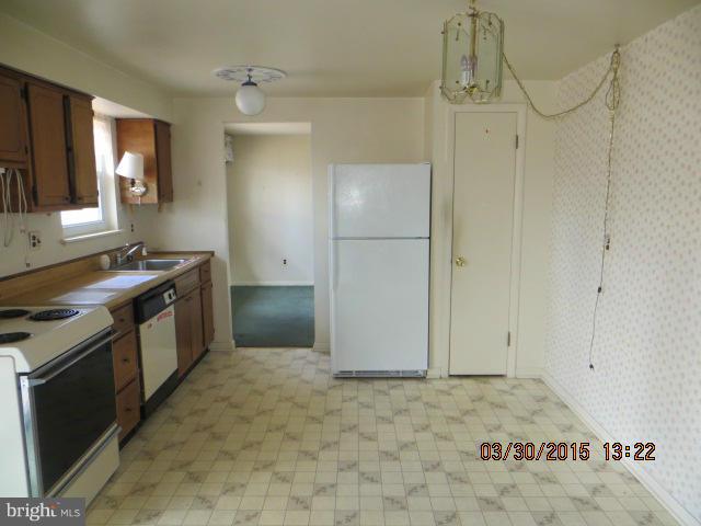 WOODBRIDGE VALLEY - Residential