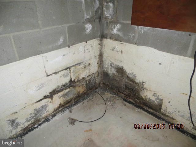 WOODBRIDGE VALLEY - Residential