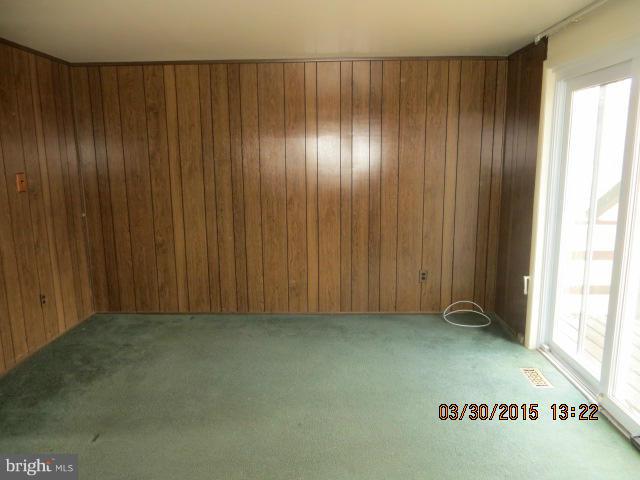 WOODBRIDGE VALLEY - Residential