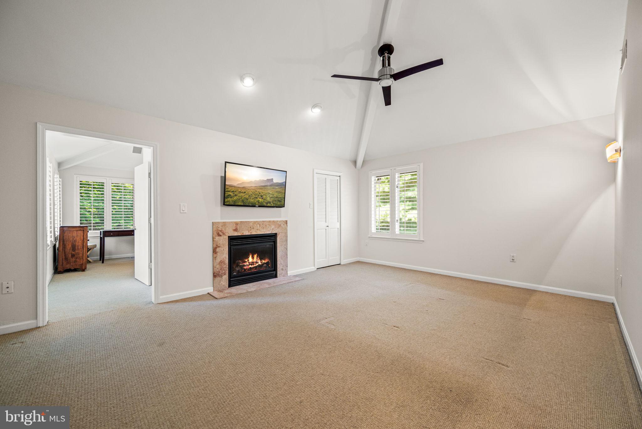 LAFAYETTE HILL - Residential