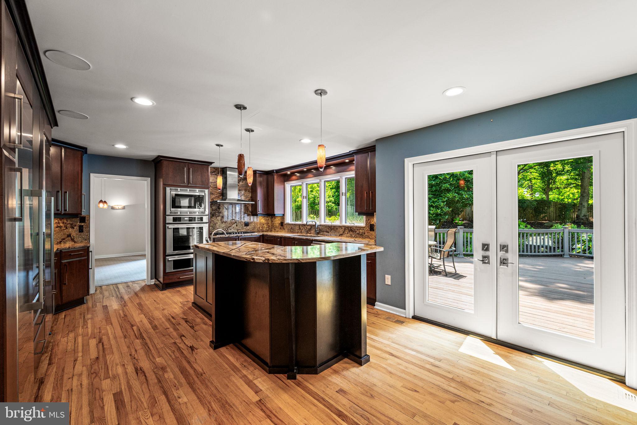 LAFAYETTE HILL - Residential