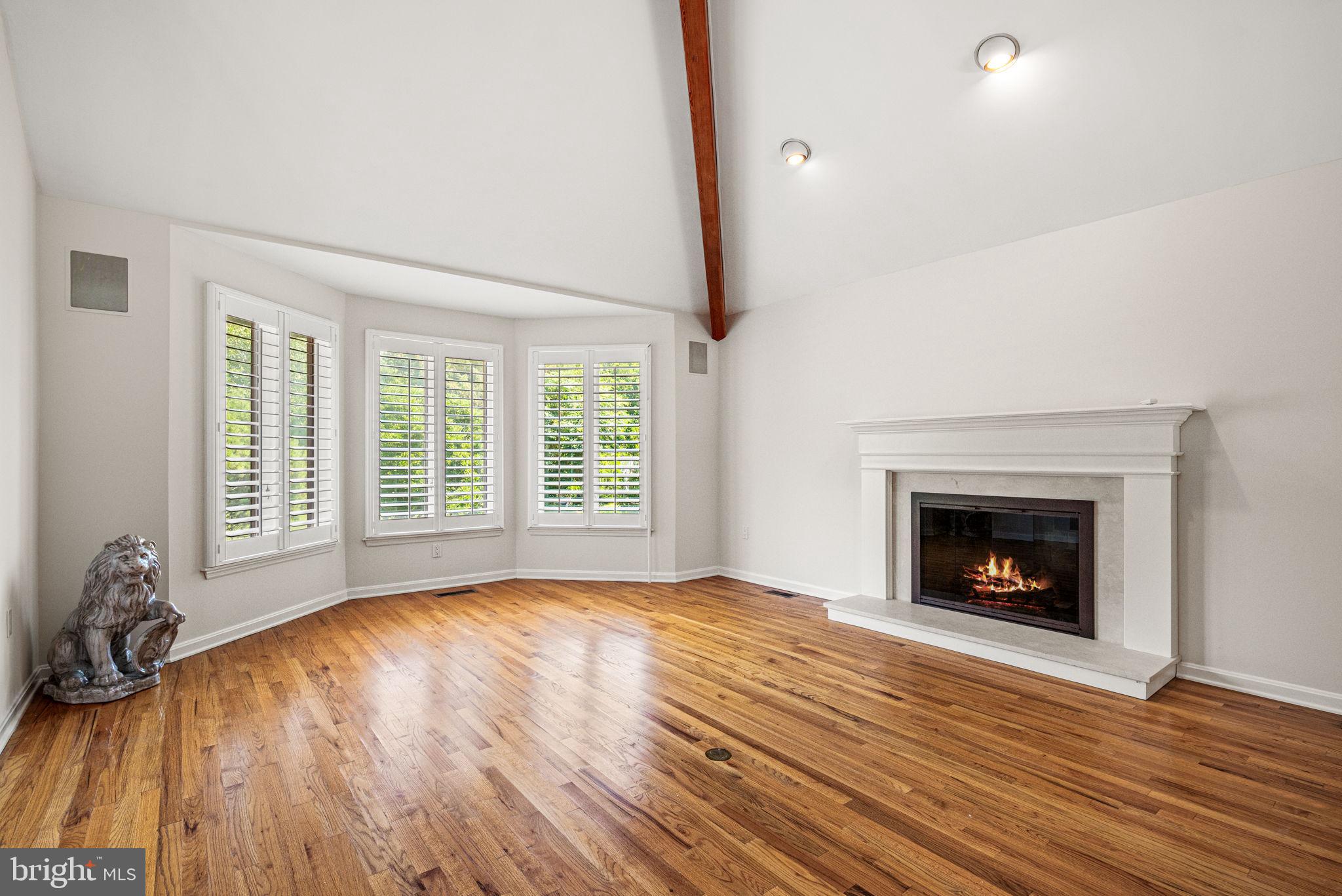 LAFAYETTE HILL - Residential