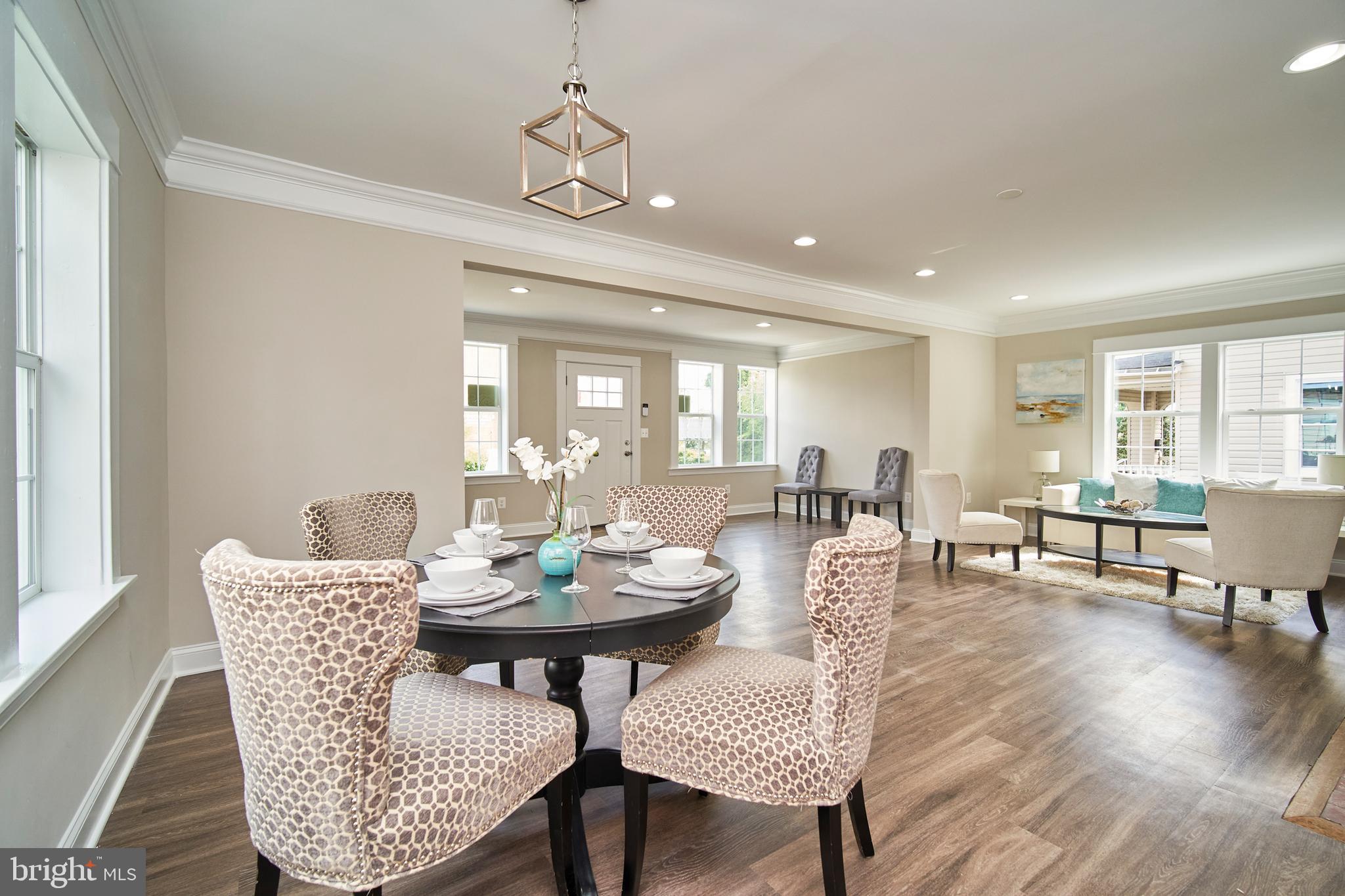 WINDSOR HILLS - Residential