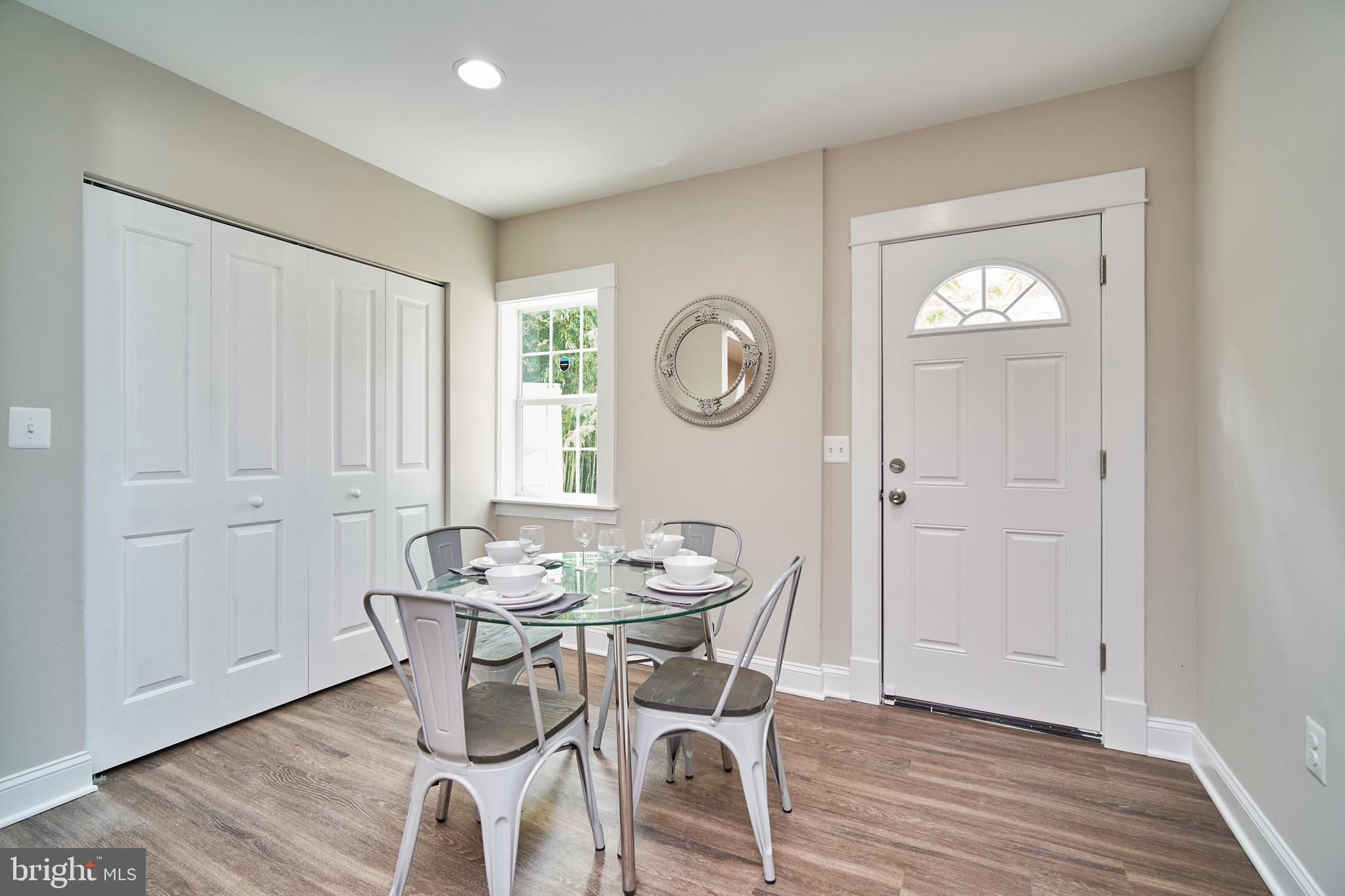 WINDSOR HILLS - Residential