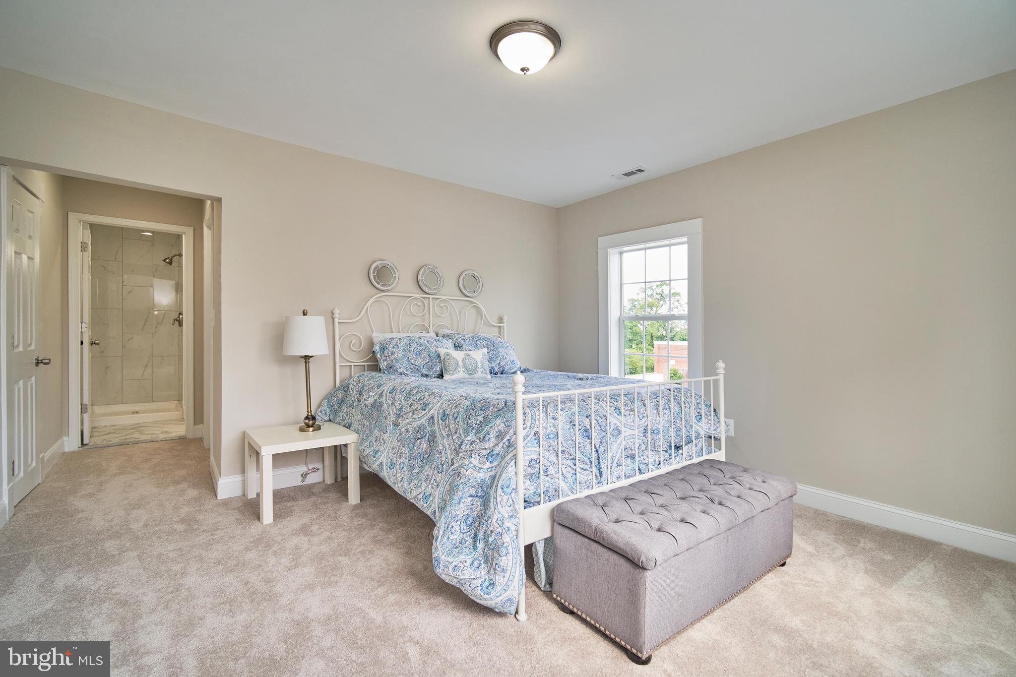 WINDSOR HILLS - Residential