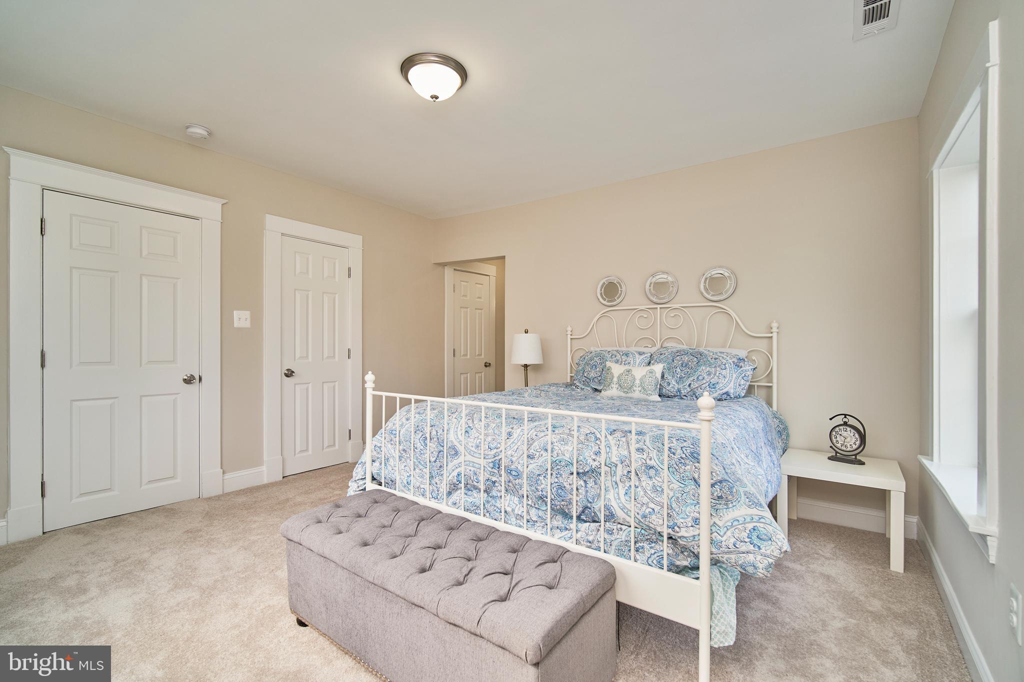 WINDSOR HILLS - Residential